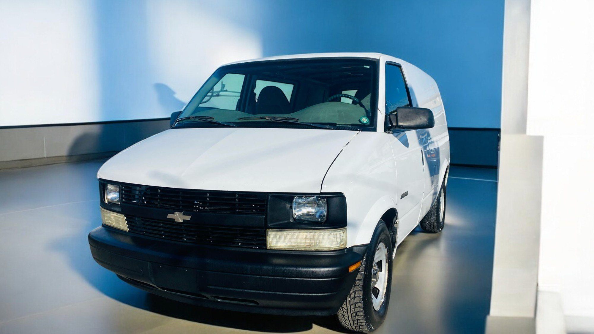 /joemotorltd1/2000-Chevrolet-AstroCargo-35165271779601714.jpg
