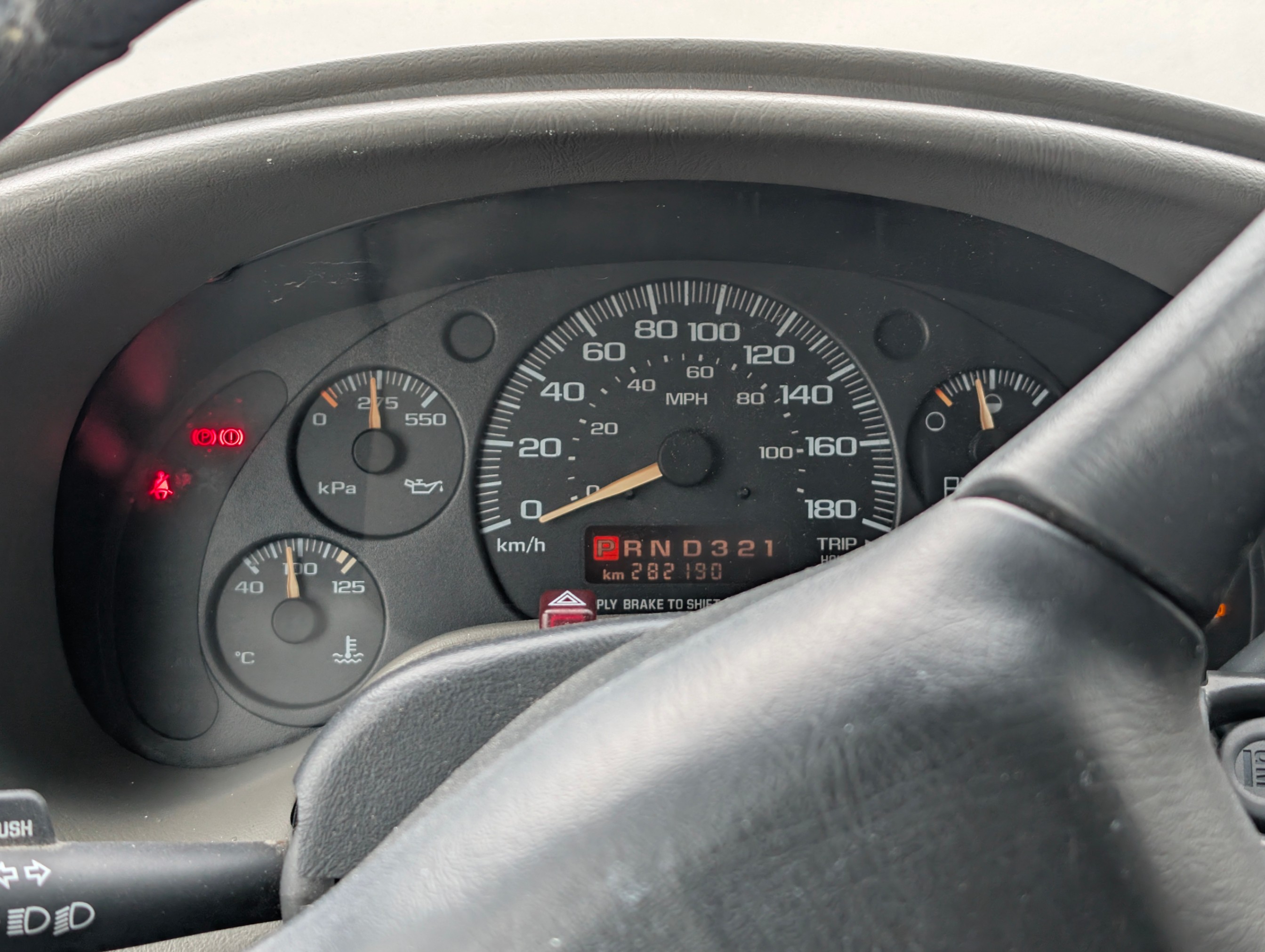 /joemotorltd1/2003-GMC-Safari-5621784907643572.jpg