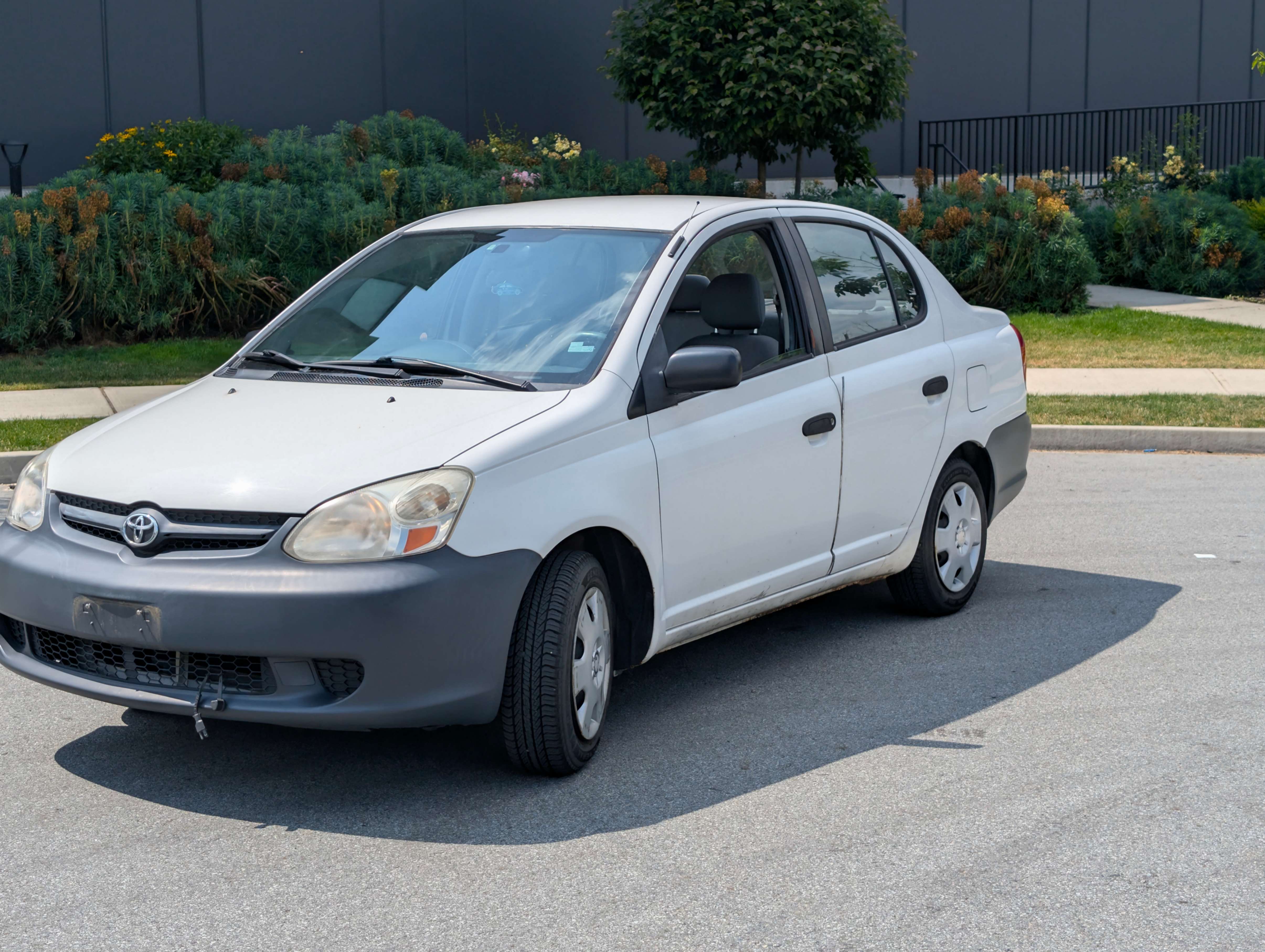 /joemotorltd1/2005-Toyota-Echo-8431306847245585.jpg
