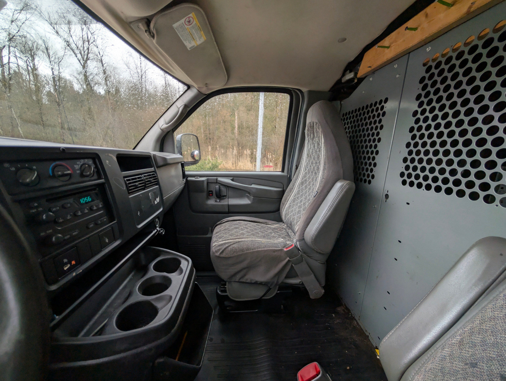 /joemotorltd1/2006-GMC-Savana-21552127676192367.jpg