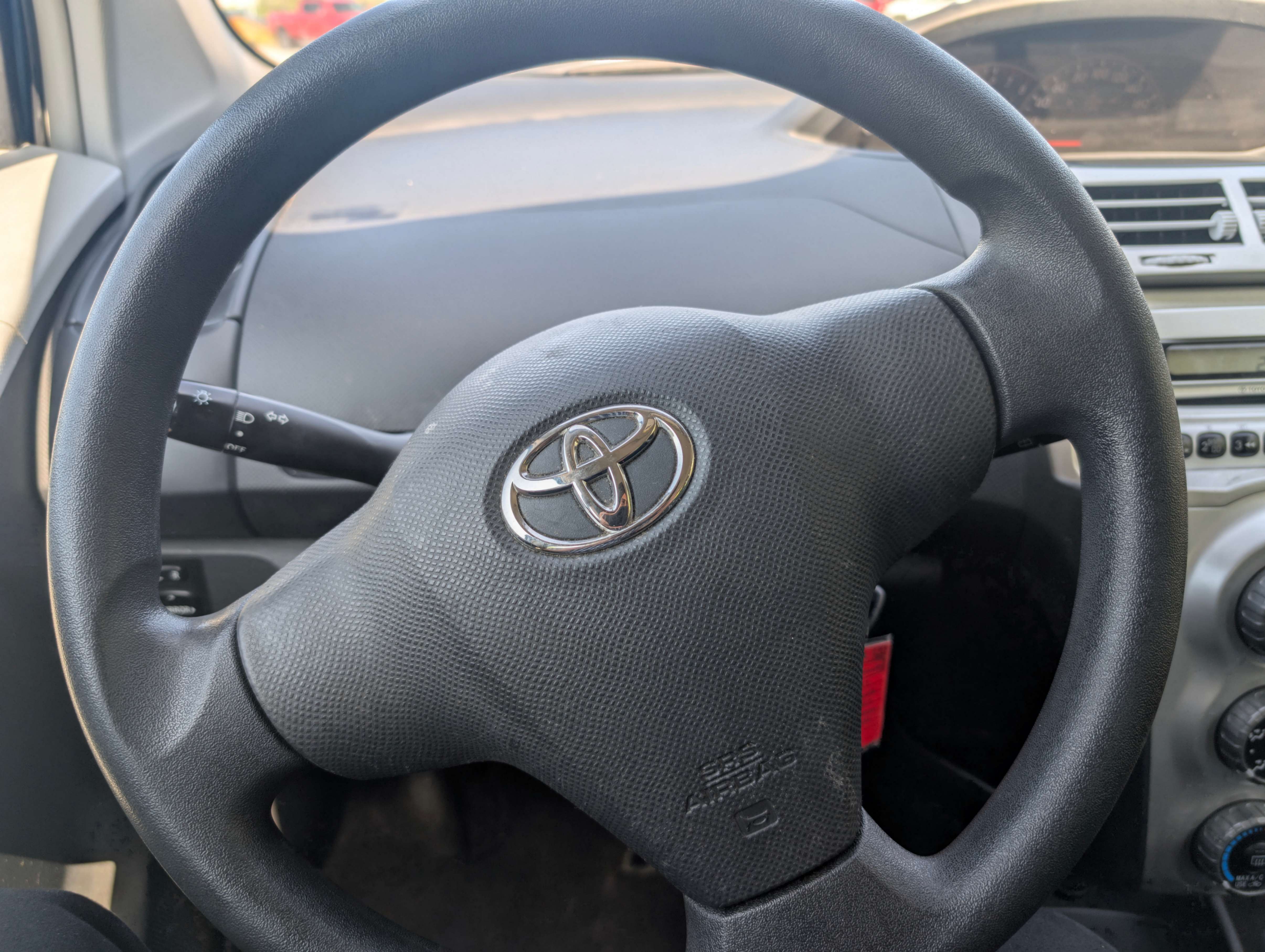 /joemotorltd1/2007-Toyota-Yaris-2233987935244539.jpg