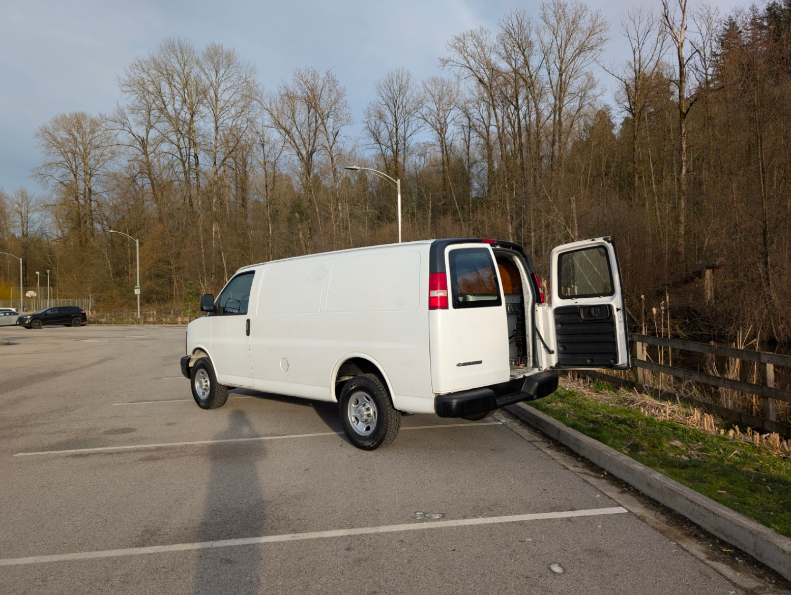 /joemotorltd1/2008-Chevrolet-Express-10808960981318871.jpg
