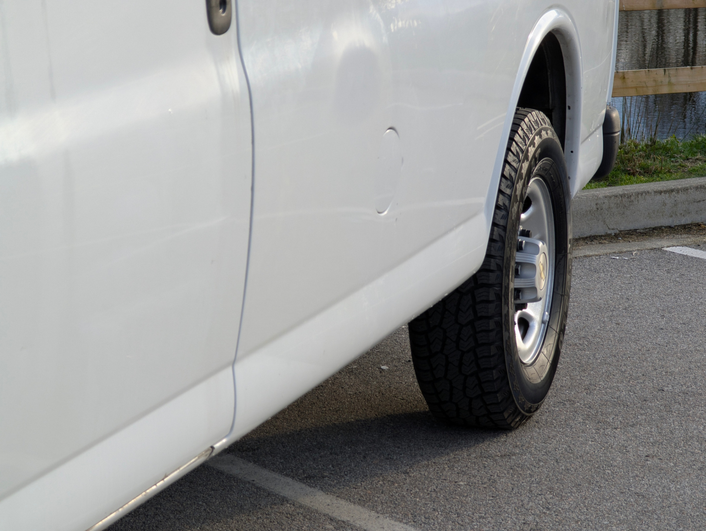 /joemotorltd1/2008-Chevrolet-Express-30017298733292774.jpg