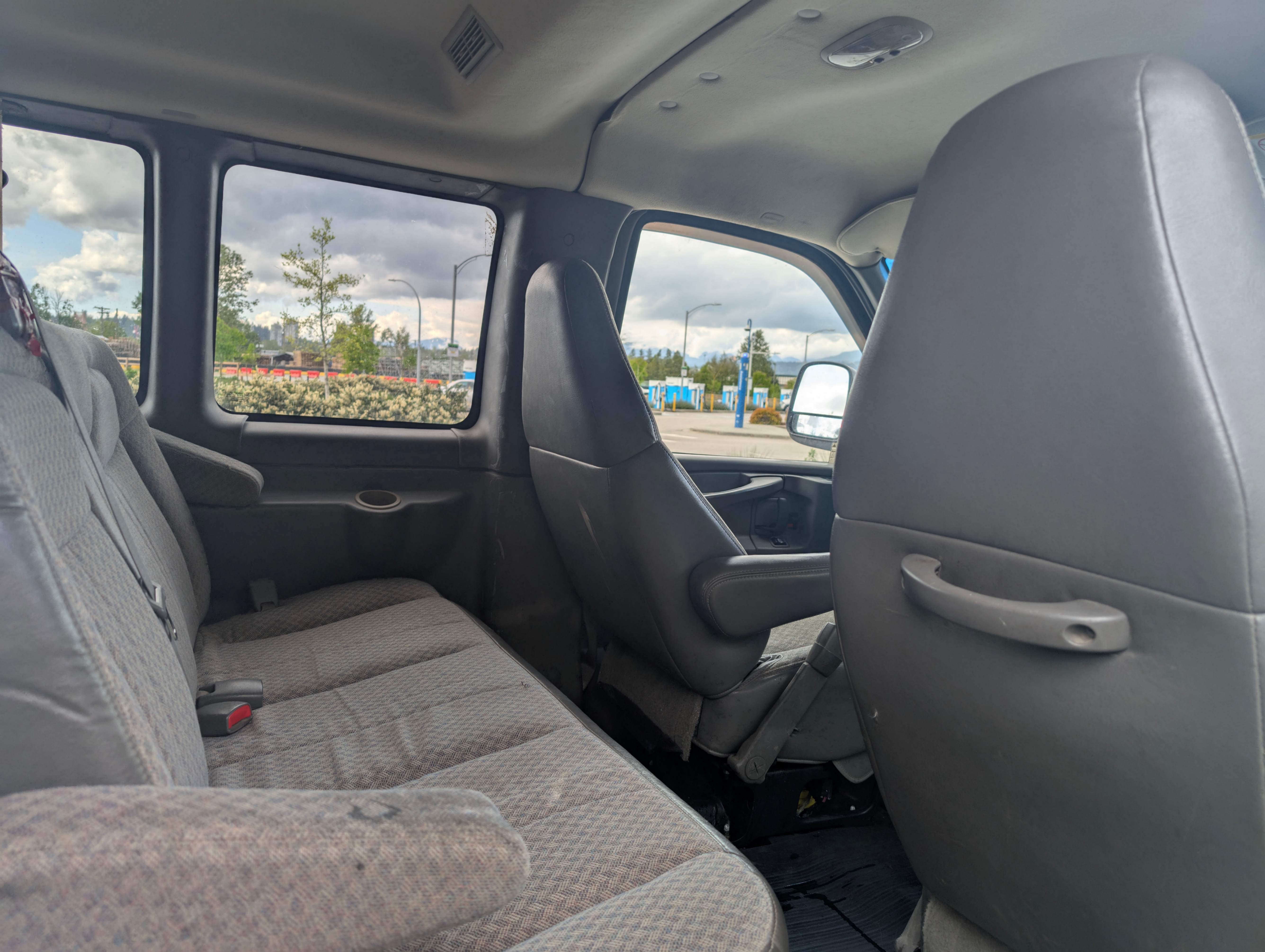 /joemotorltd1/2008-GMC-SavanaPassenger-9544940724088924.jpg