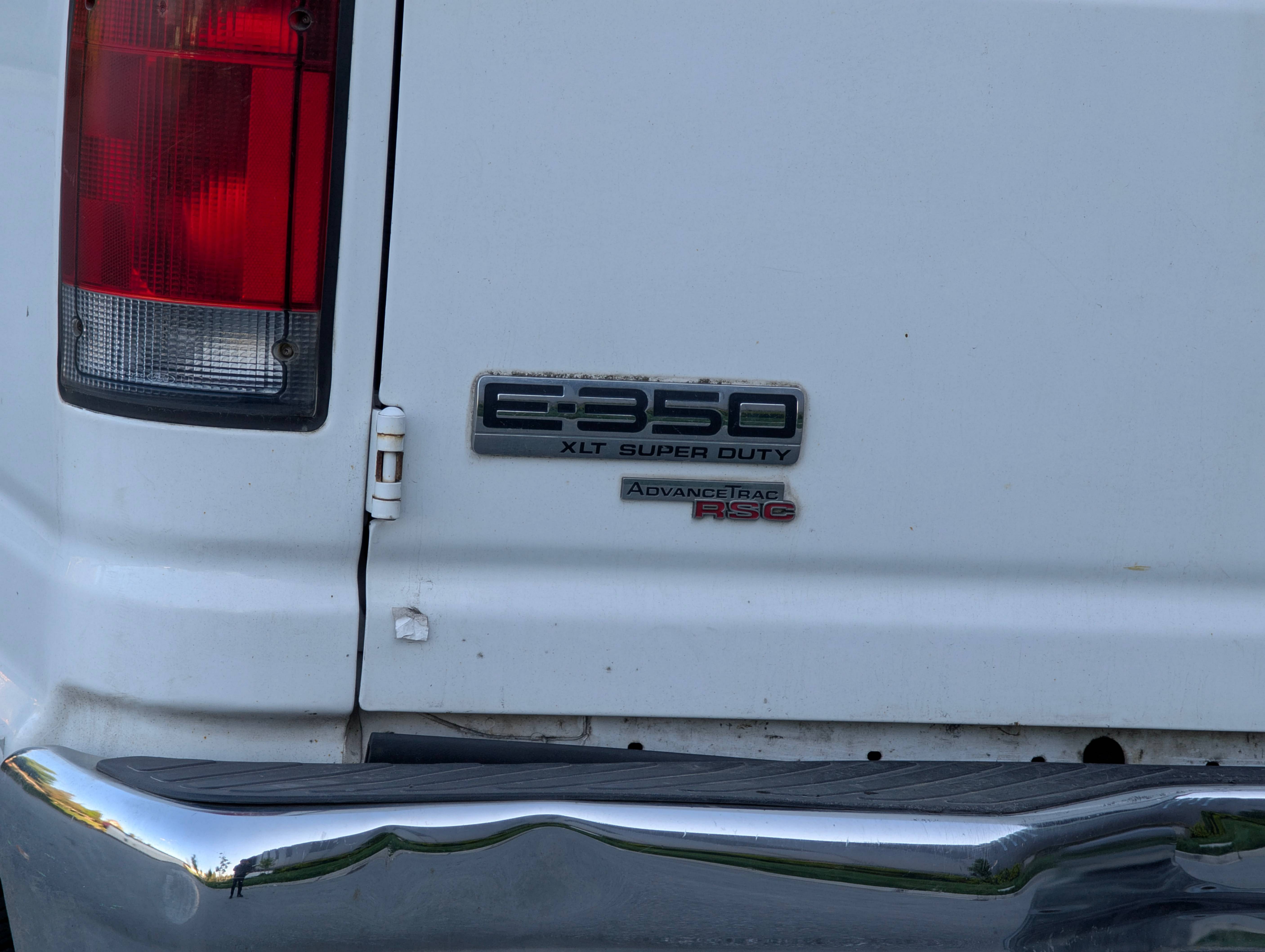 /joemotorltd1/2009-Ford-Econoline-9339839732295359.jpg