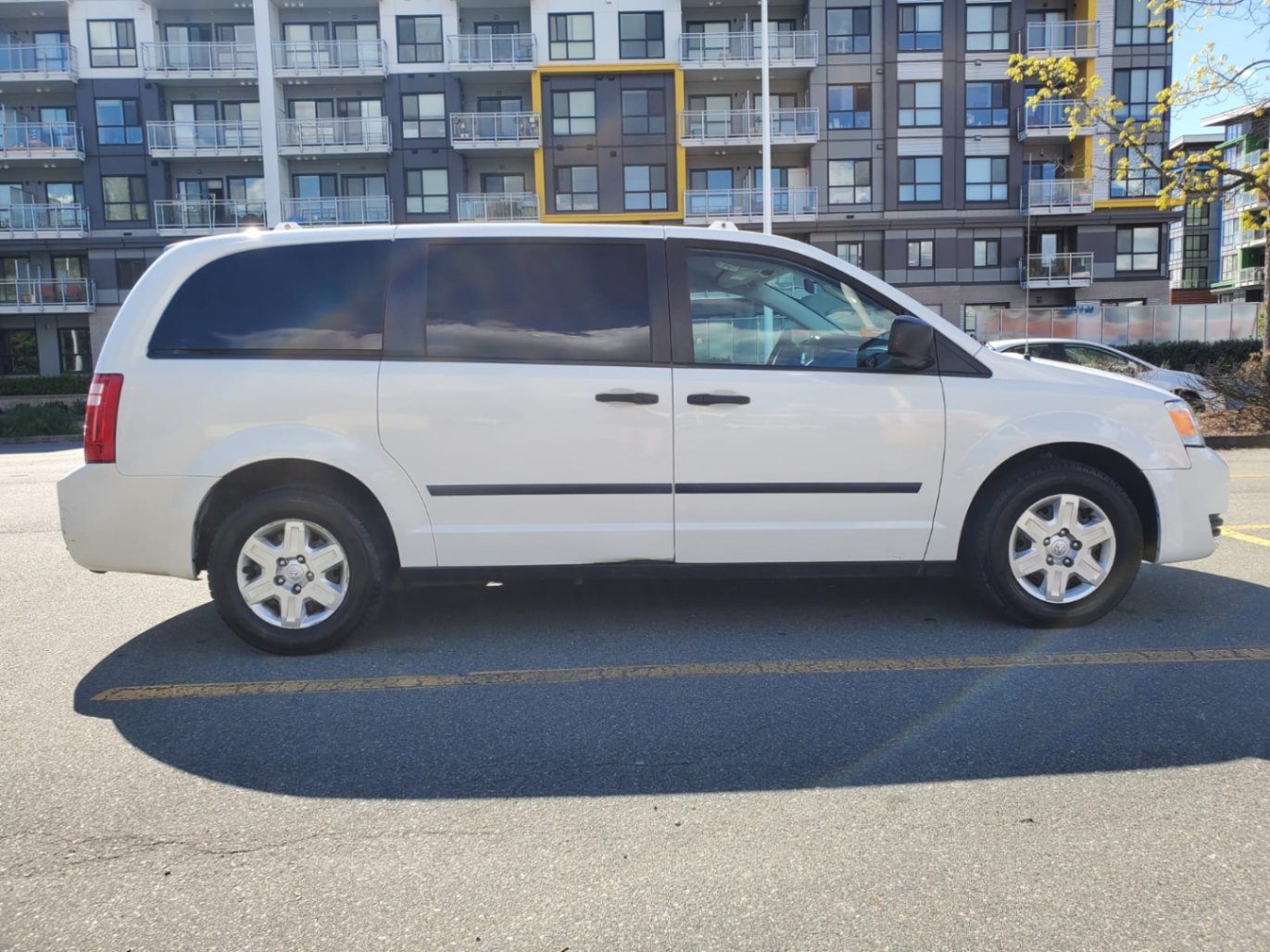 /joemotorltd1/2010-Dodge-GrandCaravan-8948928766274205.jpg