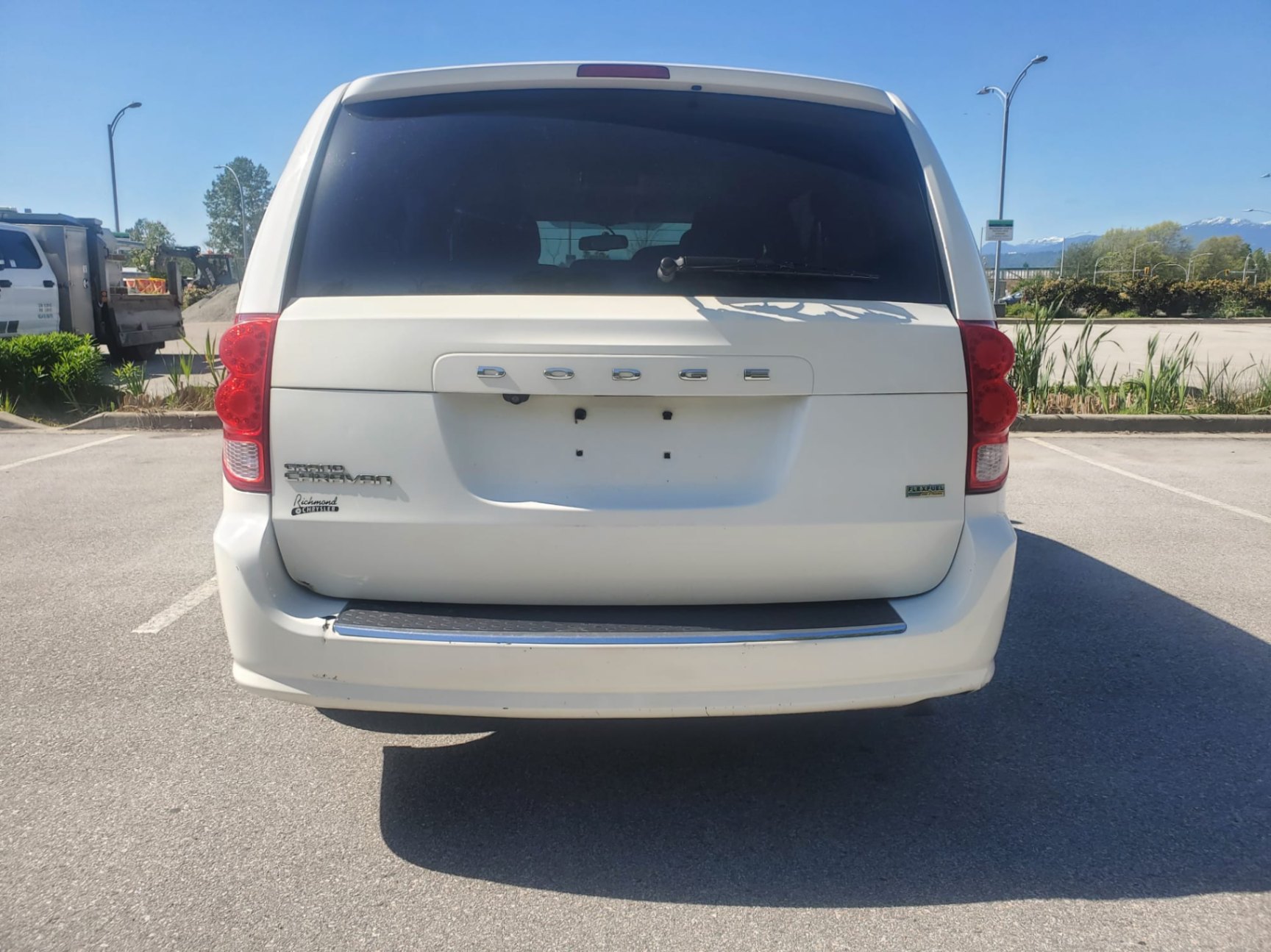 /joemotorltd1/2011-Dodge-GrandCaravan-49457558976601335.jpg