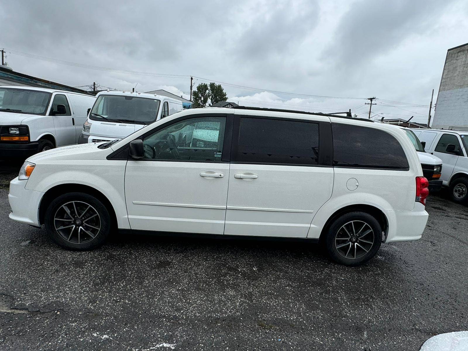 /joemotorltd1/2011-Dodge-GrandCaravan-6002672152966986.jpg