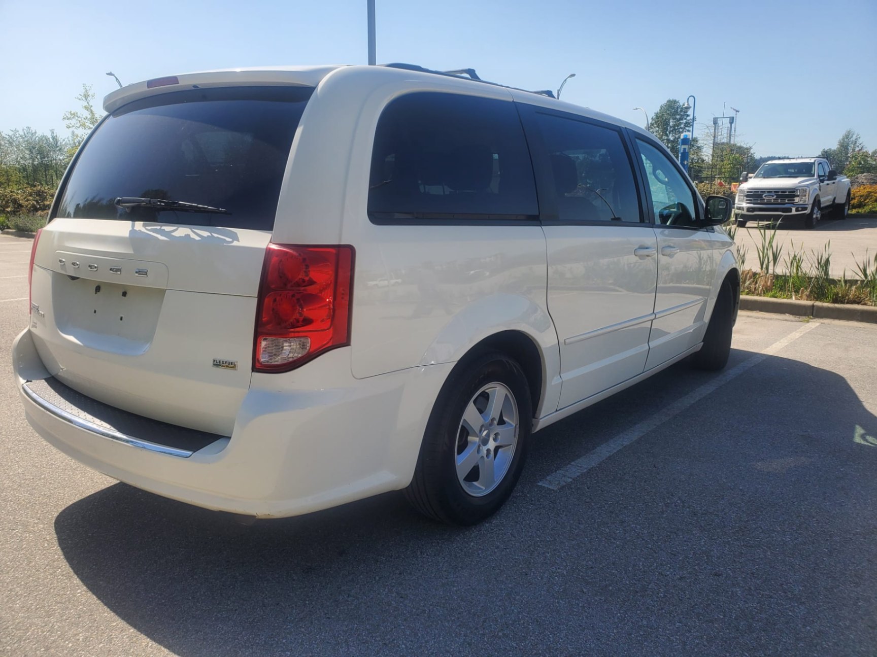 /joemotorltd1/2011-Dodge-GrandCaravan-7633702125721229.jpg