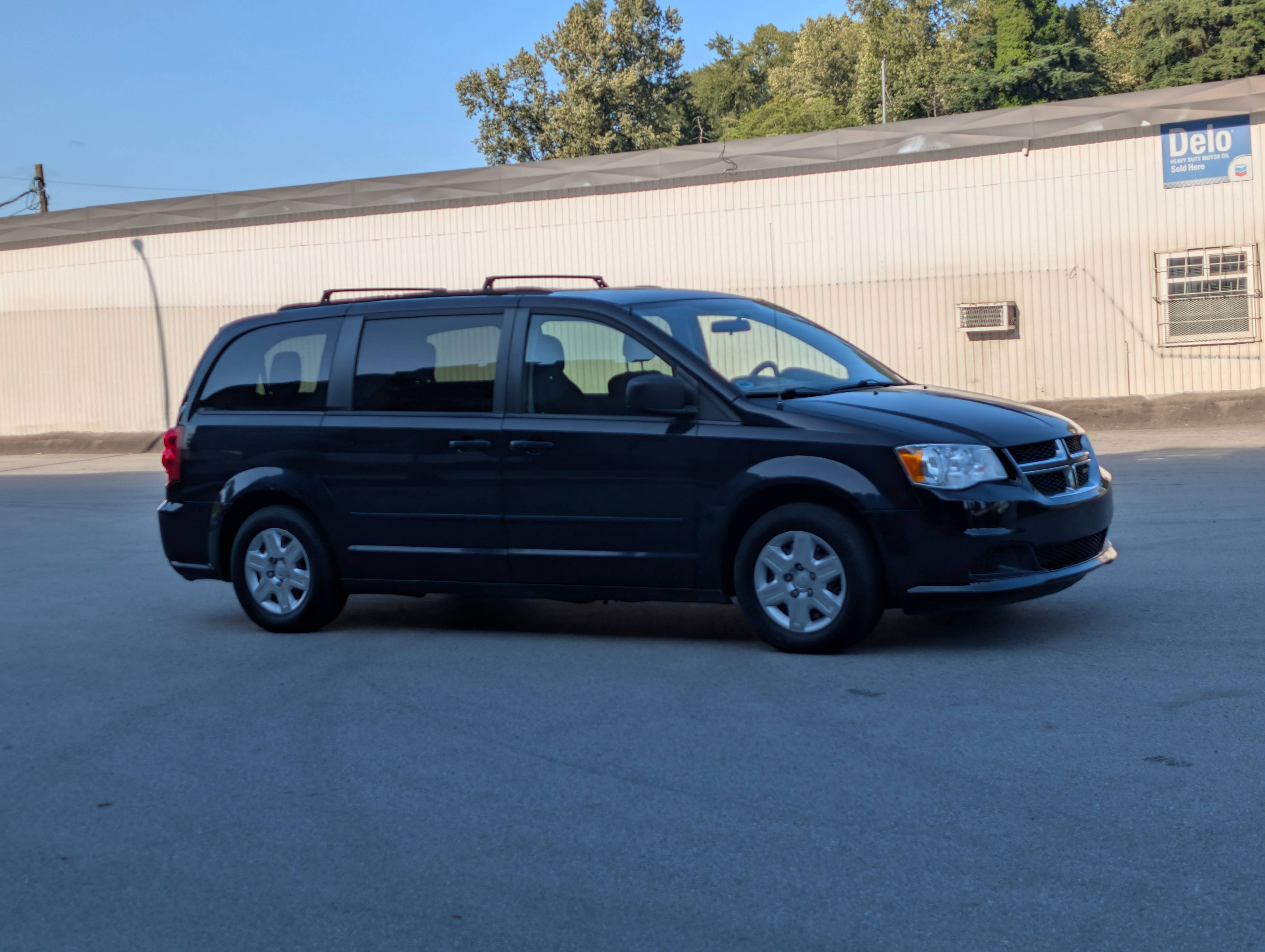 /joemotorltd1/2011-Dodge-GrandCaravan-8874985343480213.jpg