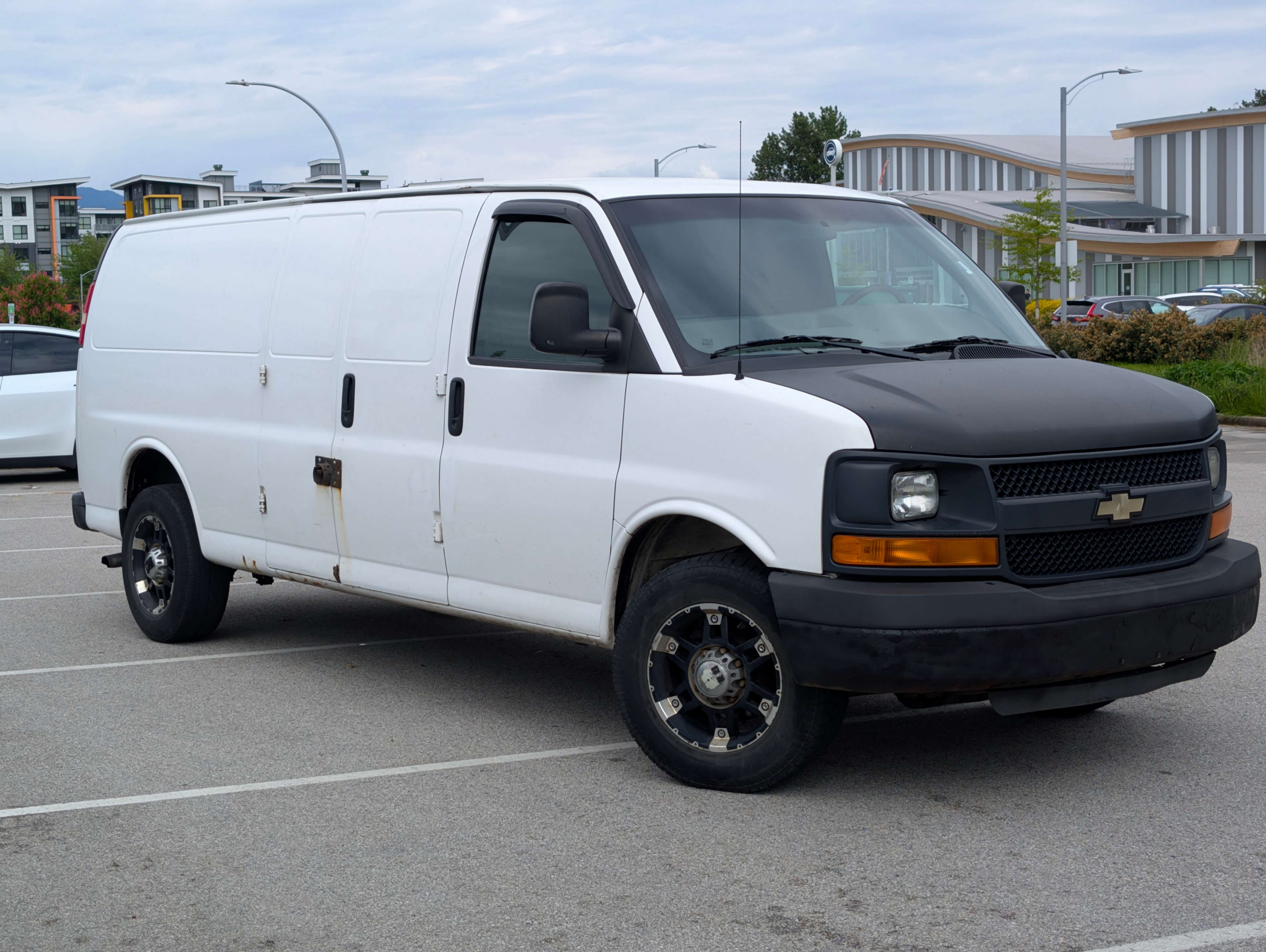 /joemotorltd1/2012-Chevrolet-Express-29393415453949334.jpg