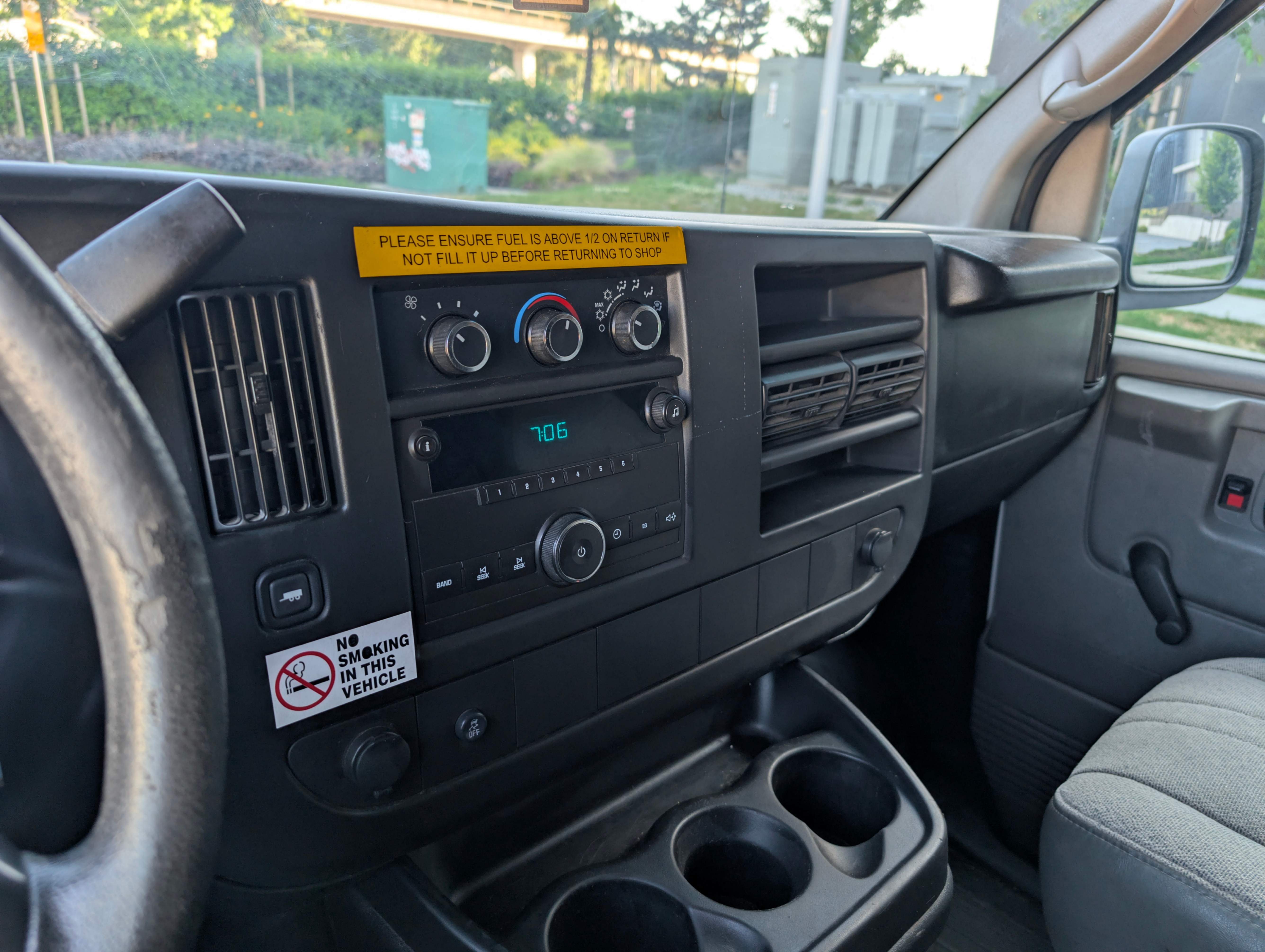 /joemotorltd1/2012-GMC-Savana-11606507998407412.jpg