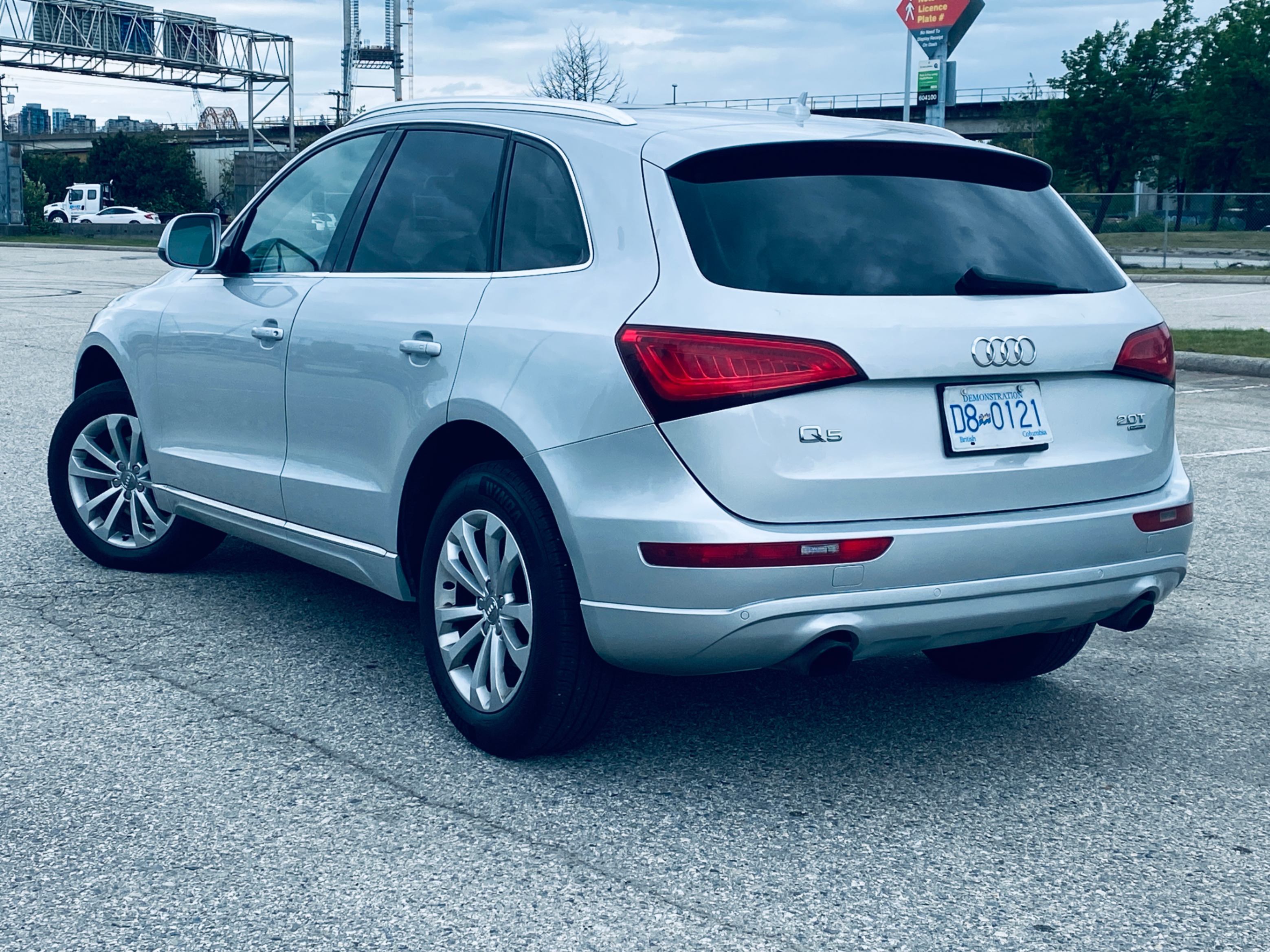 /joemotorltd1/2013-Audi-Q5-052575249472291974.jpg