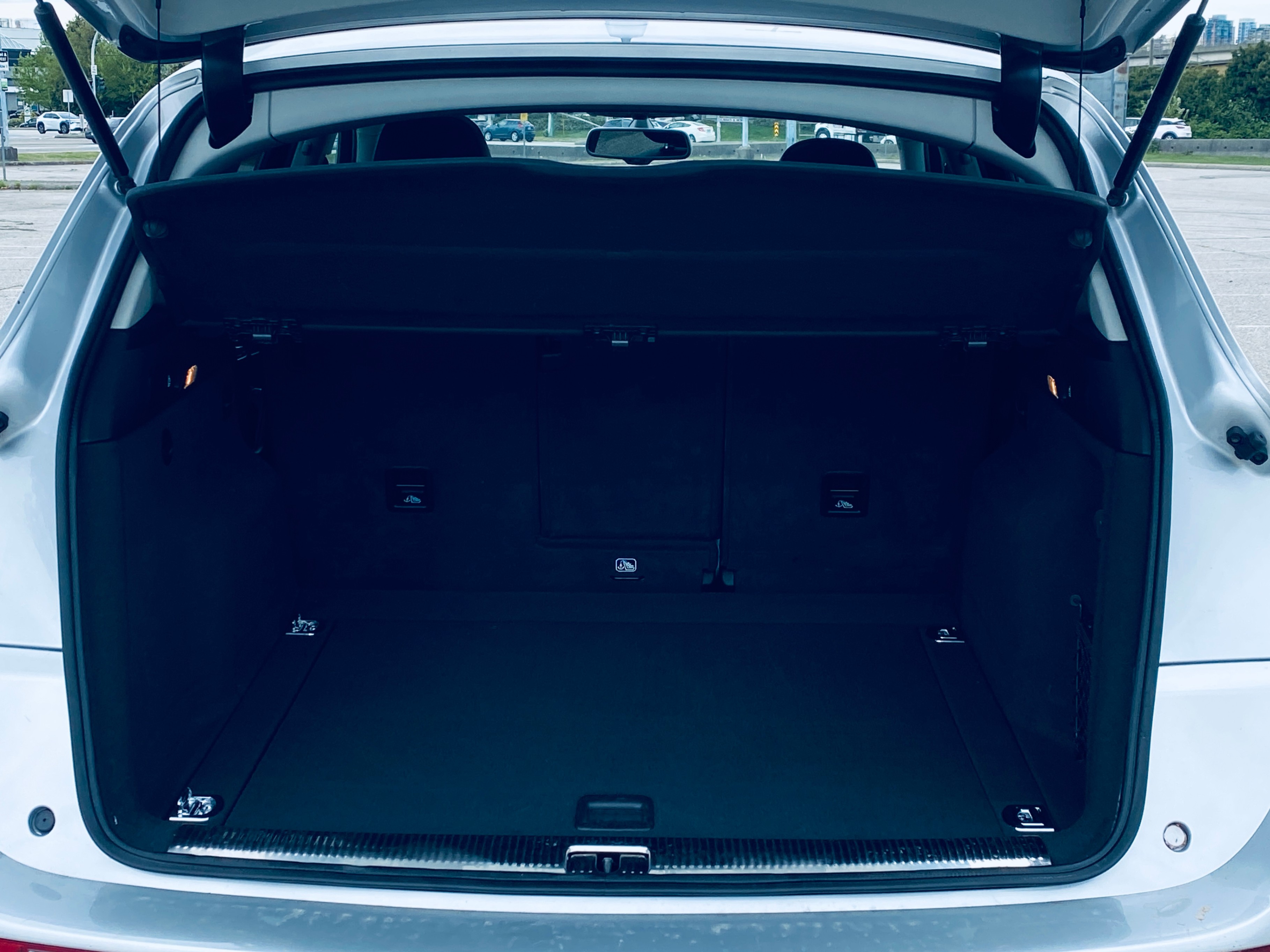 /joemotorltd1/2013-Audi-Q5-11858666132044848.jpg