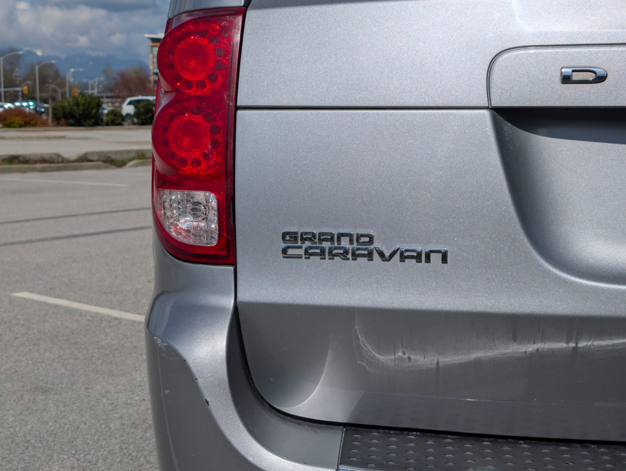/joemotorltd1/2013-Dodge-GrandCaravan-1255983165541248.jpg