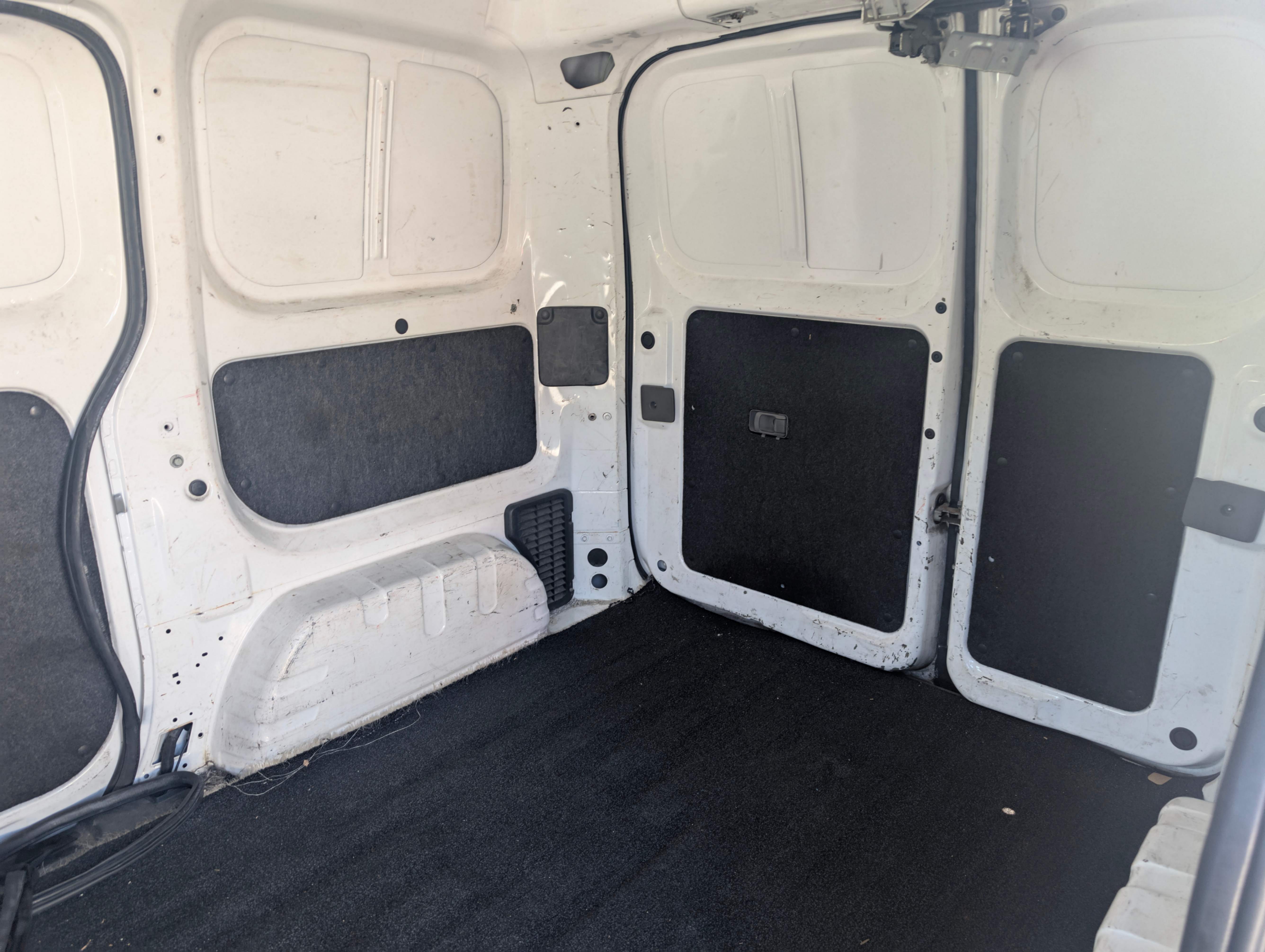 /joemotorltd1/2013-Nissan-NV200-1710544754601251.jpg