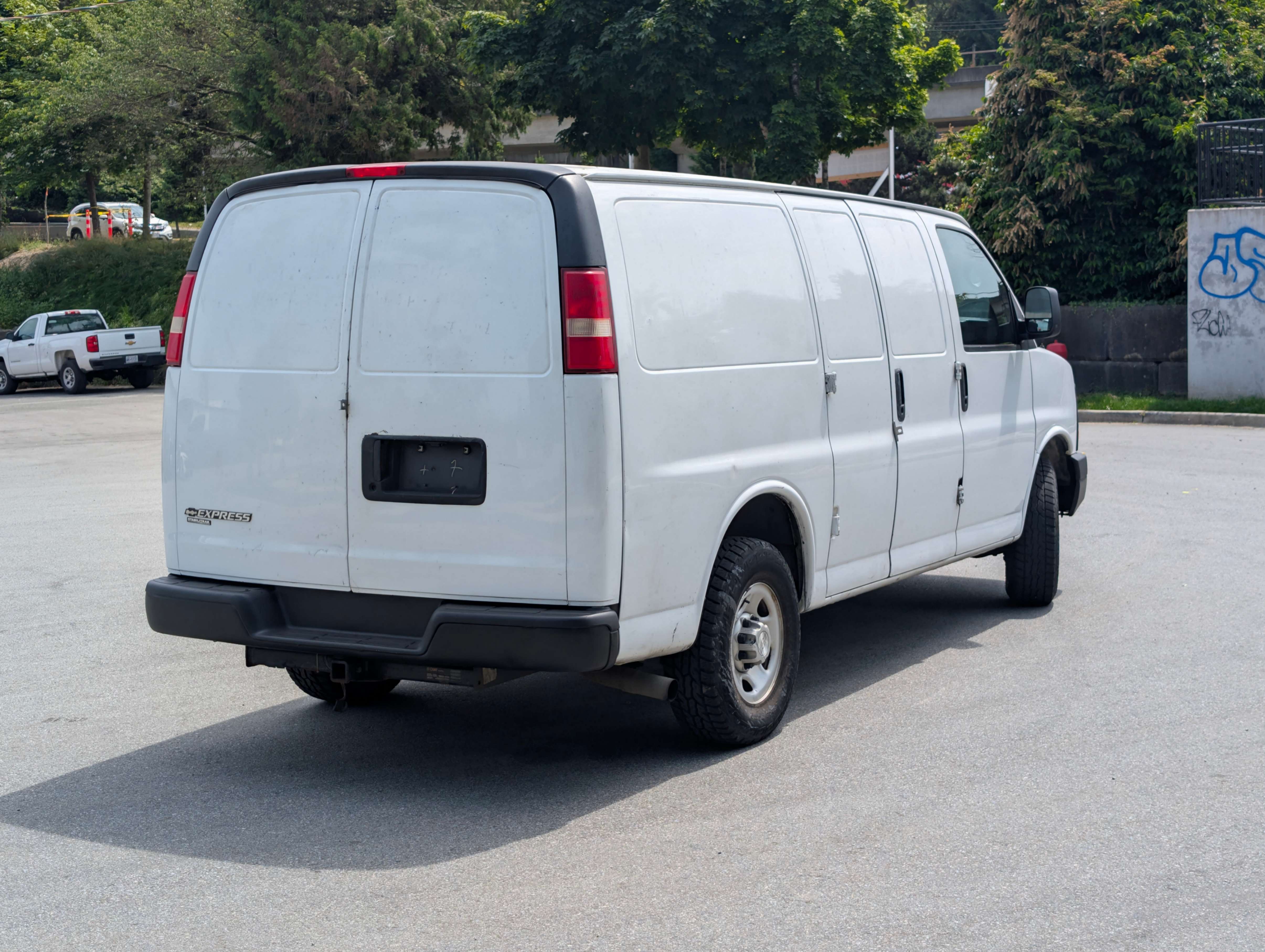 /joemotorltd1/2014-Chevrolet-Express-5946967530857339.jpg