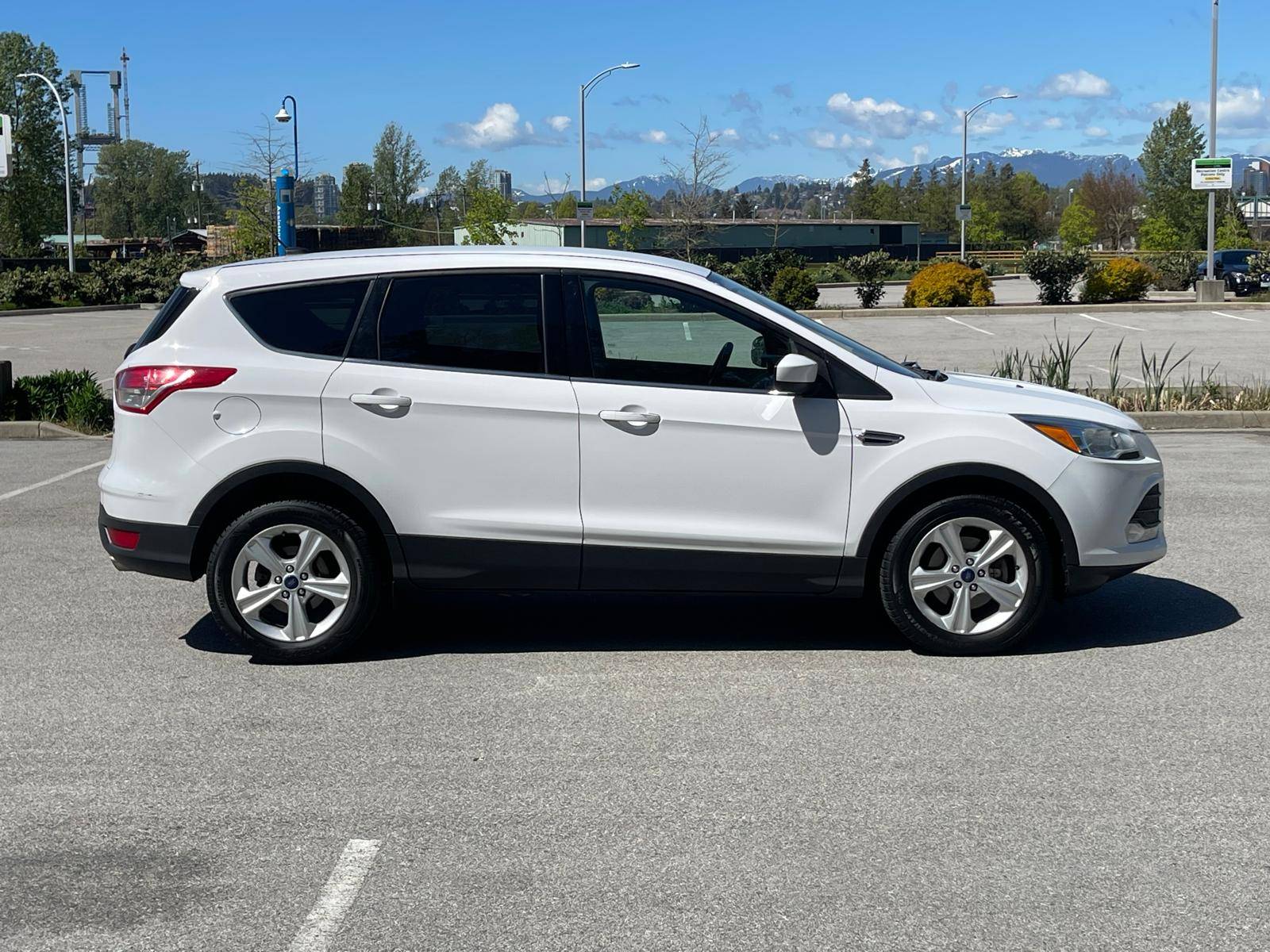 /joemotorltd1/2014-Ford-Escape-3312389528396644.jpg