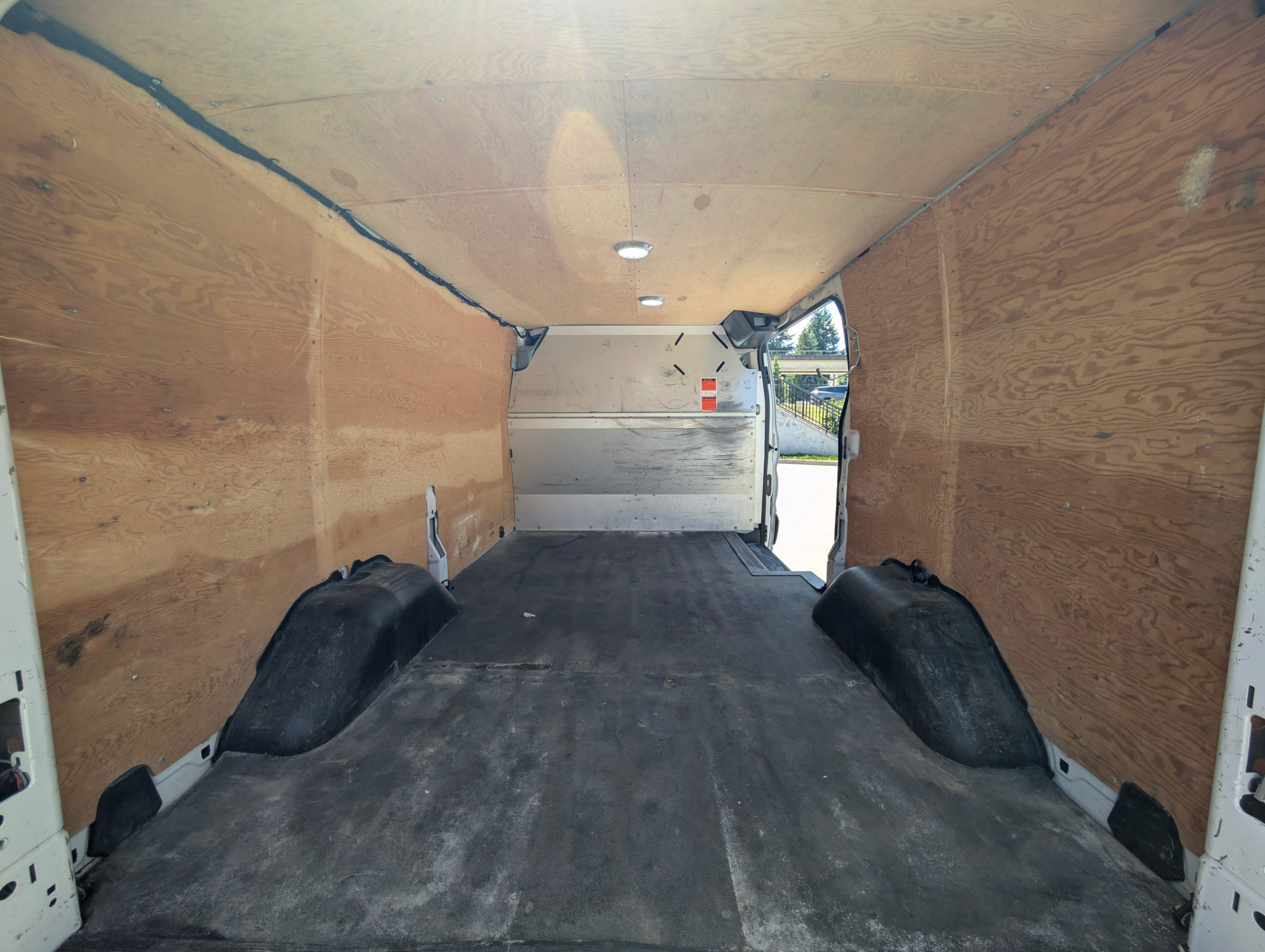 /joemotorltd1/2015-Ford-Transit-1741870726092256.jpg