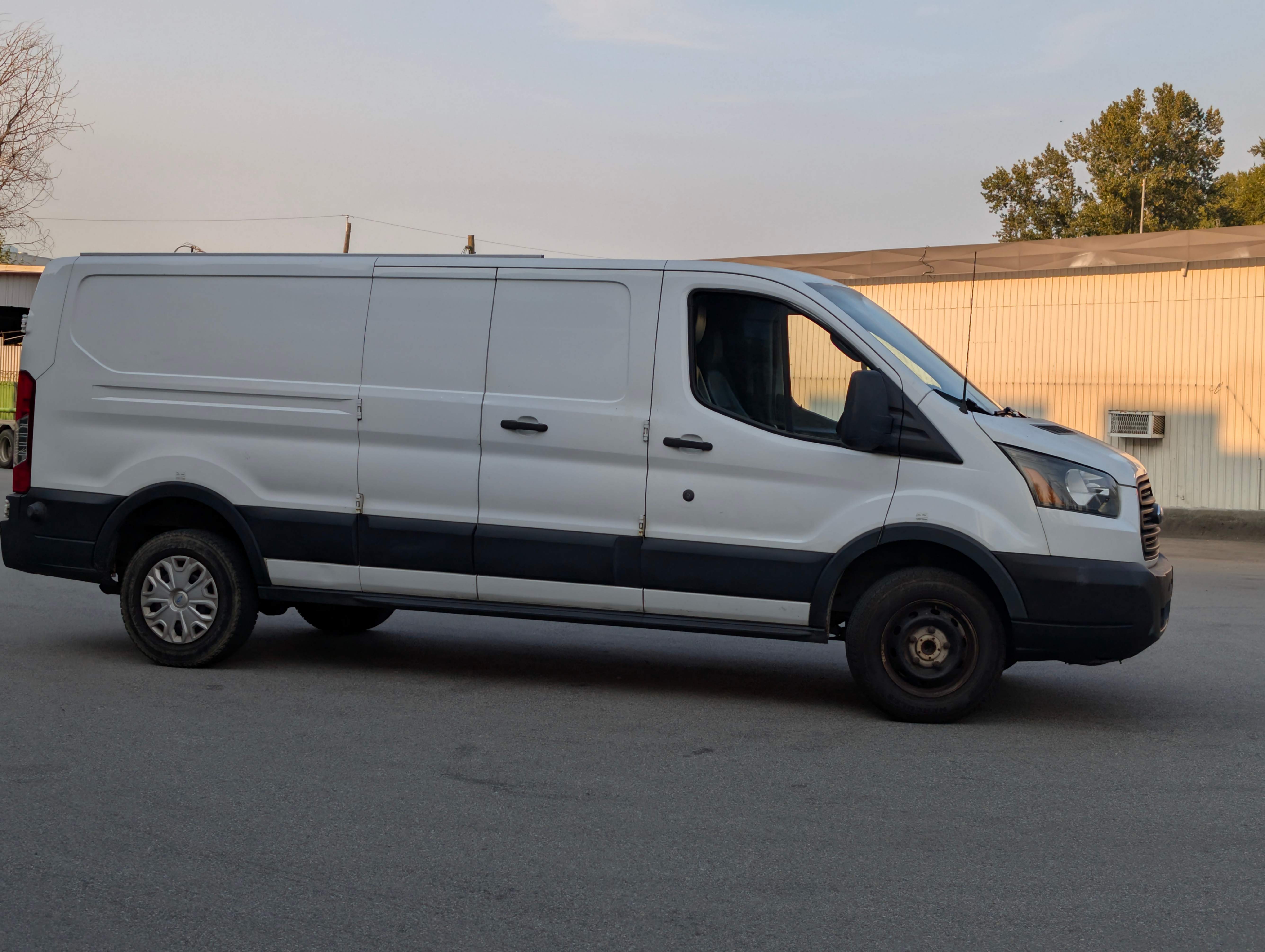 /joemotorltd1/2015-Ford-Transit-588352304721969.jpg