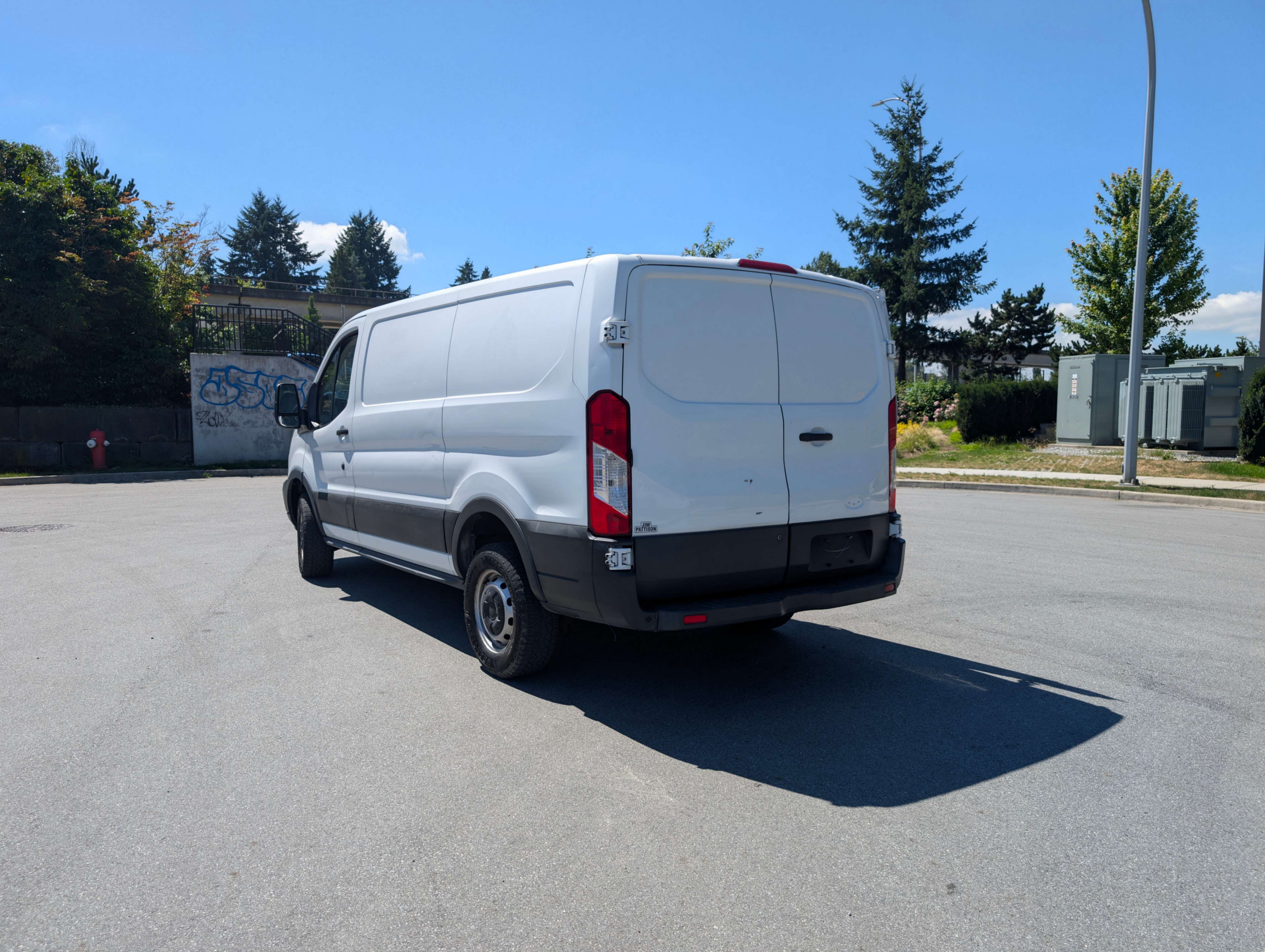 /joemotorltd1/2015-Ford-Transit-7204214420655635.jpg
