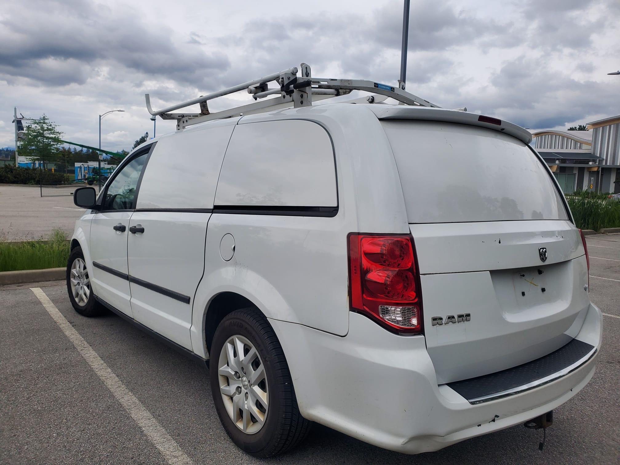 /joemotorltd1/2015-Ram-CargoVan-5089805445565501.jpg