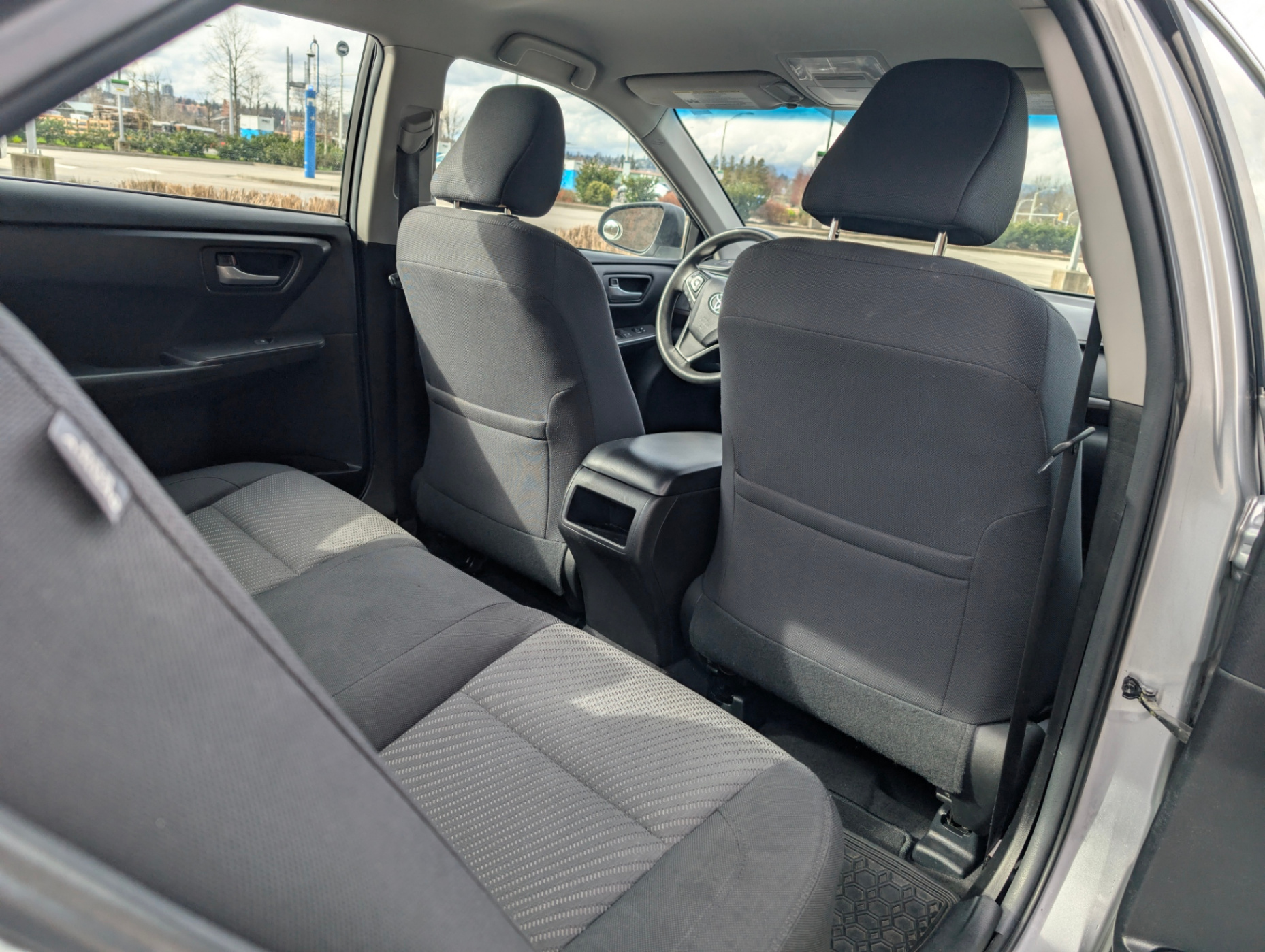 /joemotorltd1/2015-Toyota-Camry-8690544359163748.jpg