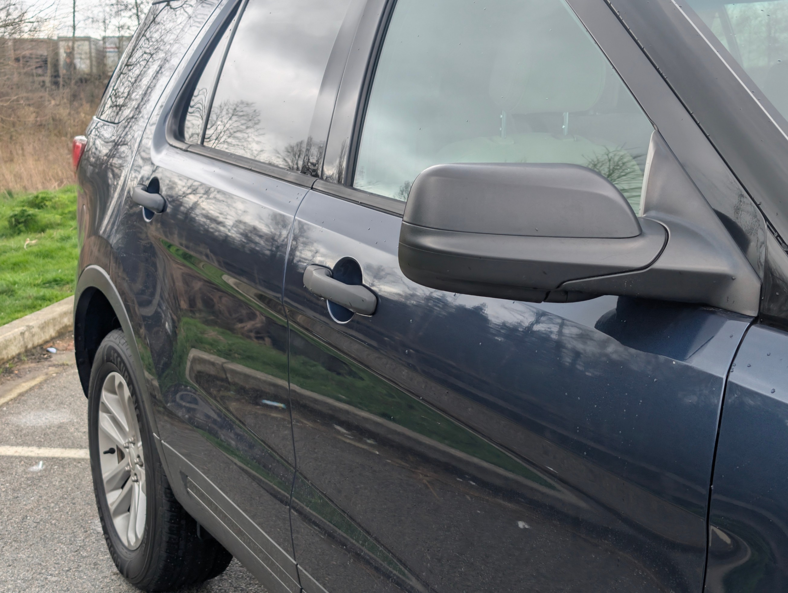 /joemotorltd1/2016-Ford-Explorer-8911010648714617.jpg