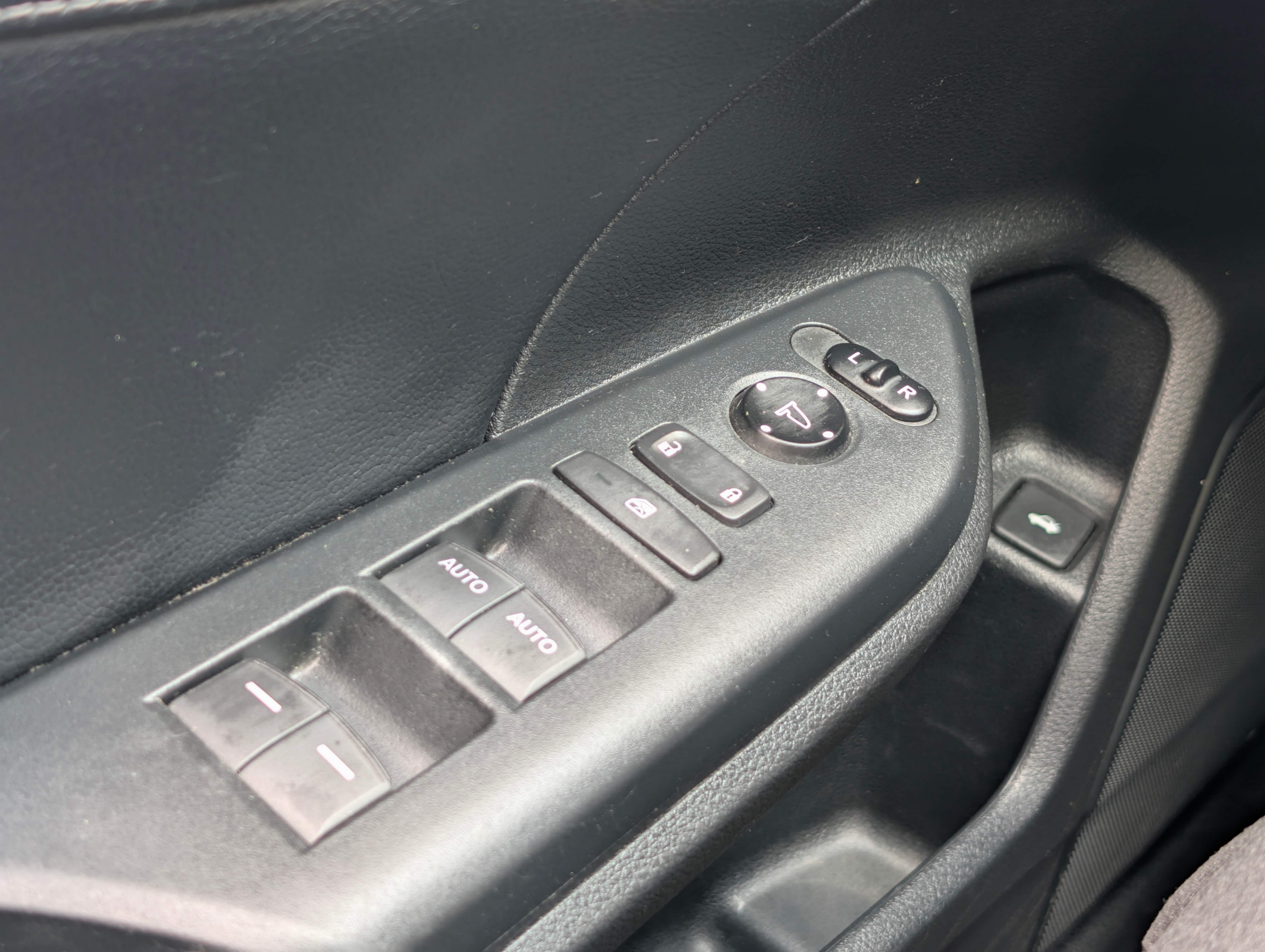 /joemotorltd1/2016-Honda-Civic-45109874149575346.jpg