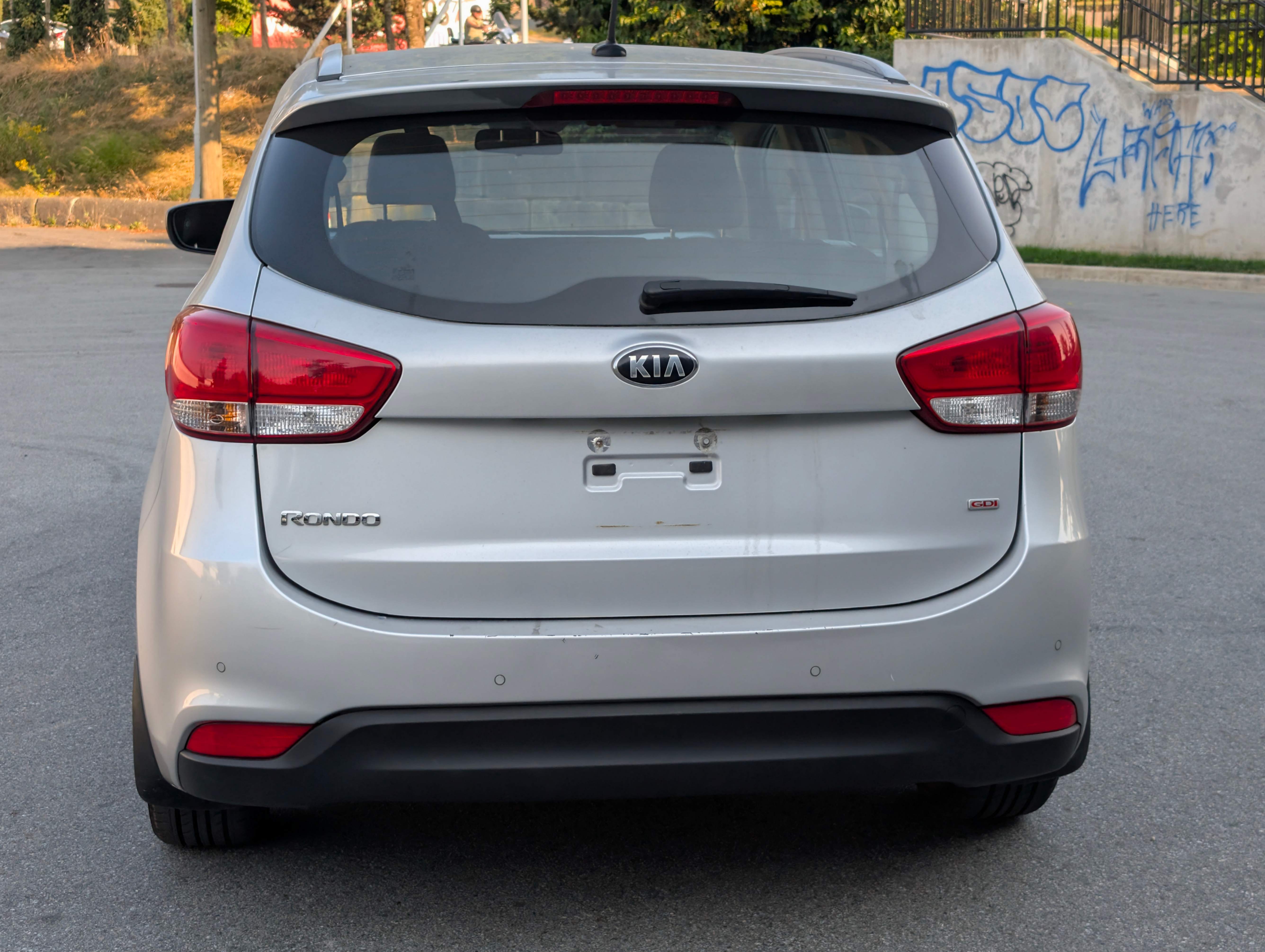 /joemotorltd1/2016-Kia-Rondo-5191921434860081.jpg