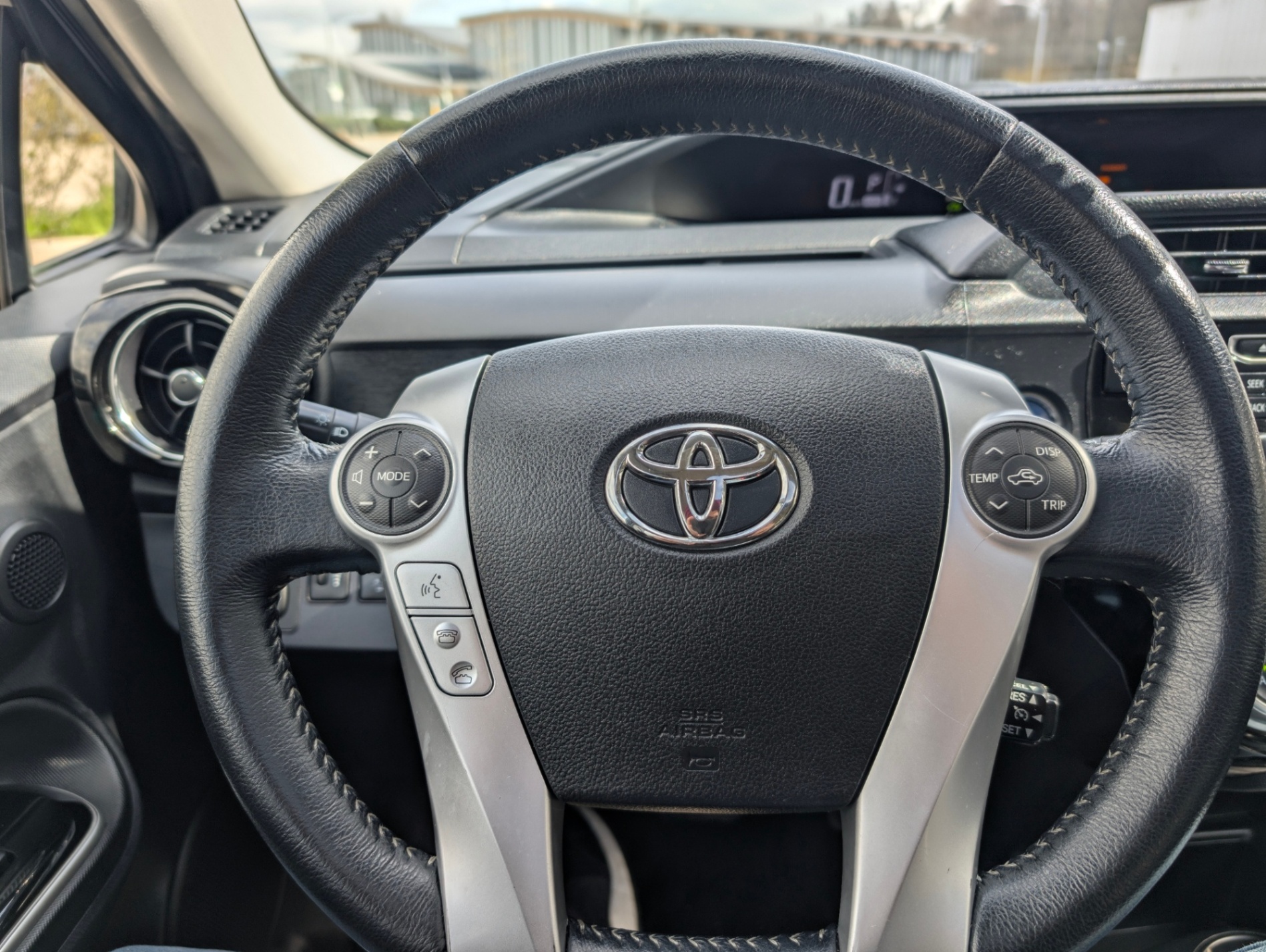 /joemotorltd1/2016-Toyota-Priusc-21307471935283506.jpg