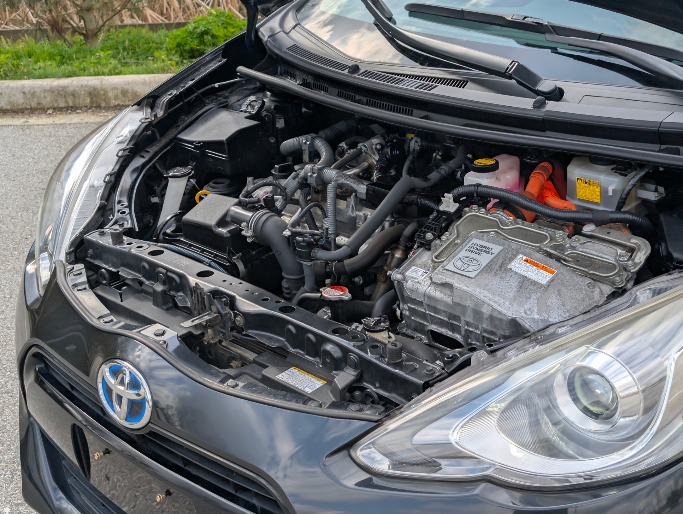 /joemotorltd1/2016-Toyota-Priusc-3091052841132722.jpg