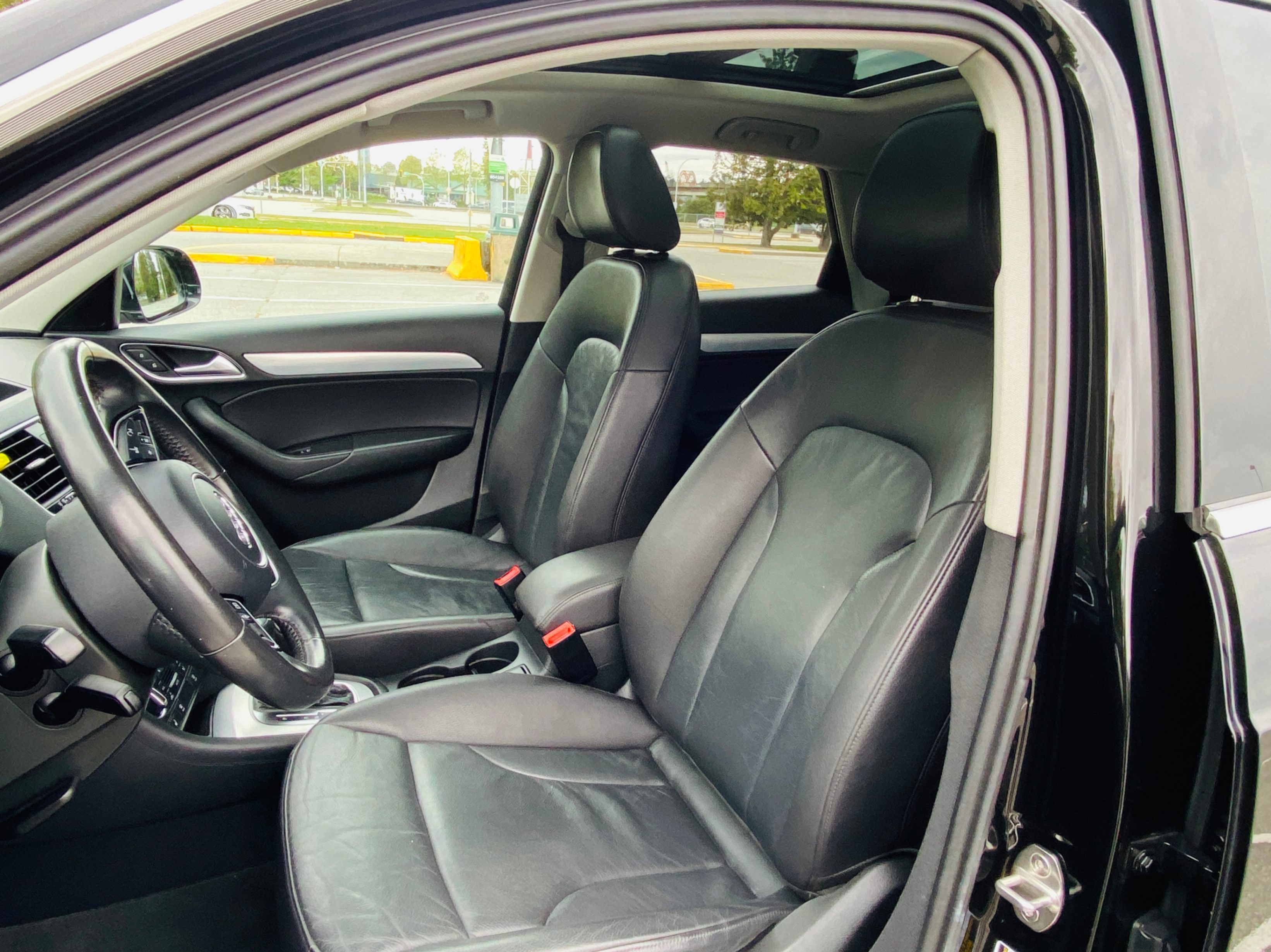 /joemotorltd1/2017-Audi-Q3-820065649564953.jpg