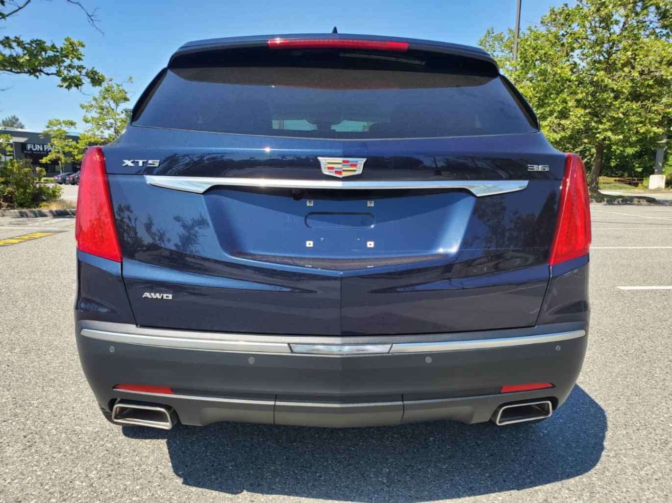 /joemotorltd1/2017-Cadillac-XT5-4776969653275258.jpg