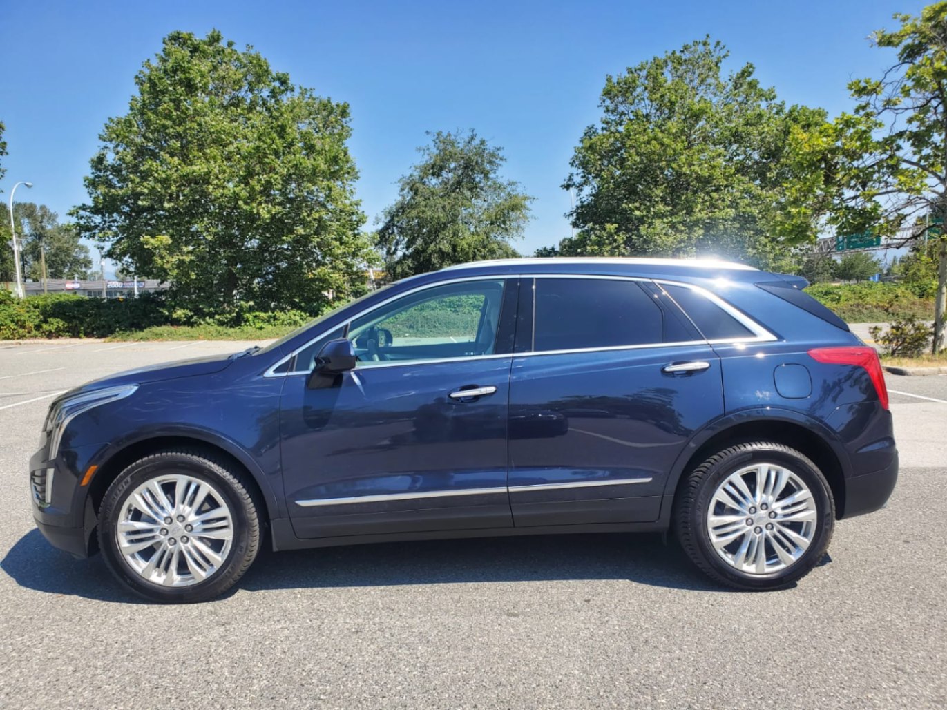 /joemotorltd1/2017-Cadillac-XT5-6147841394671933.jpg