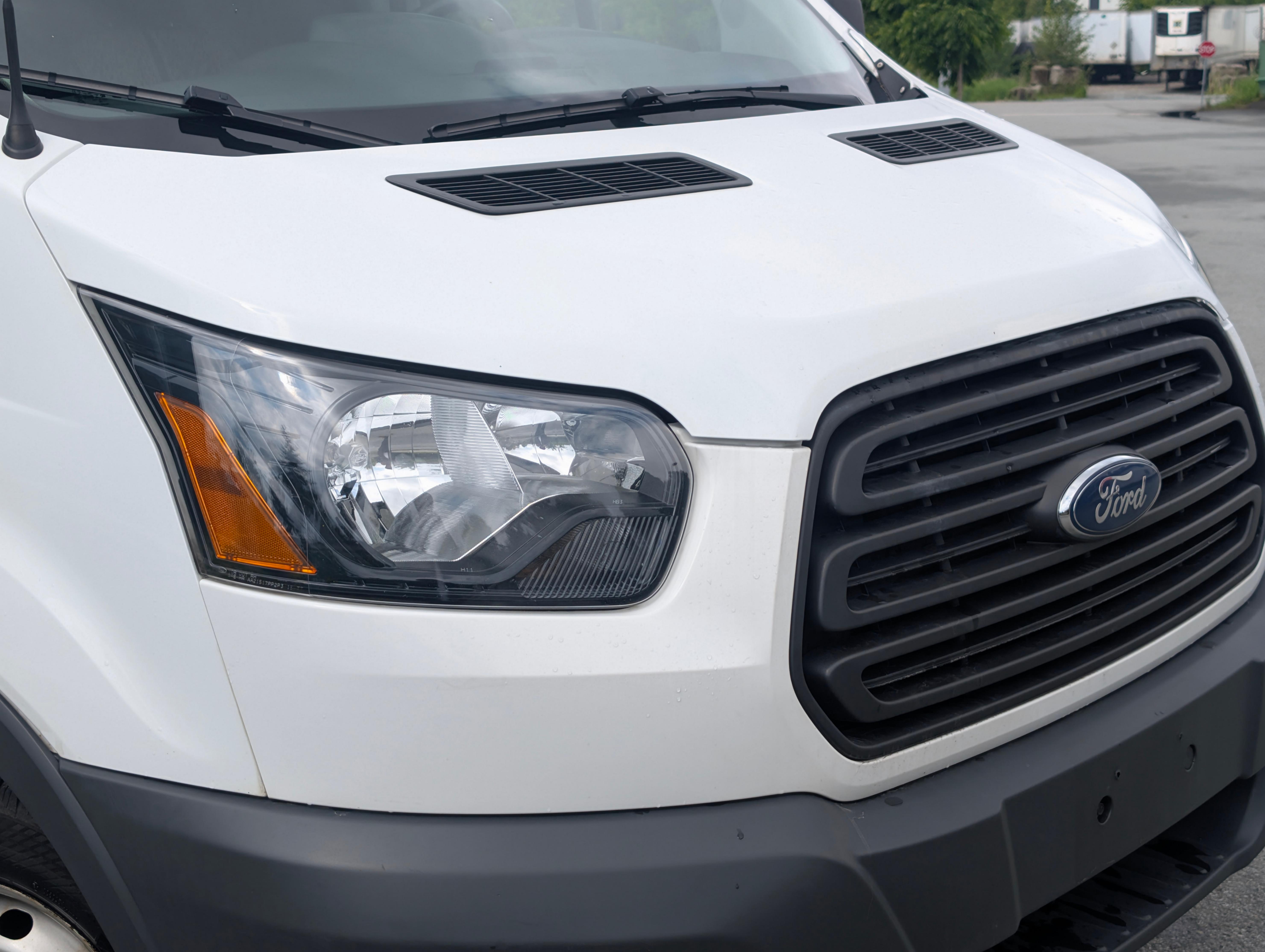 /joemotorltd1/2017-Ford-Transit-13259592146379395.jpg