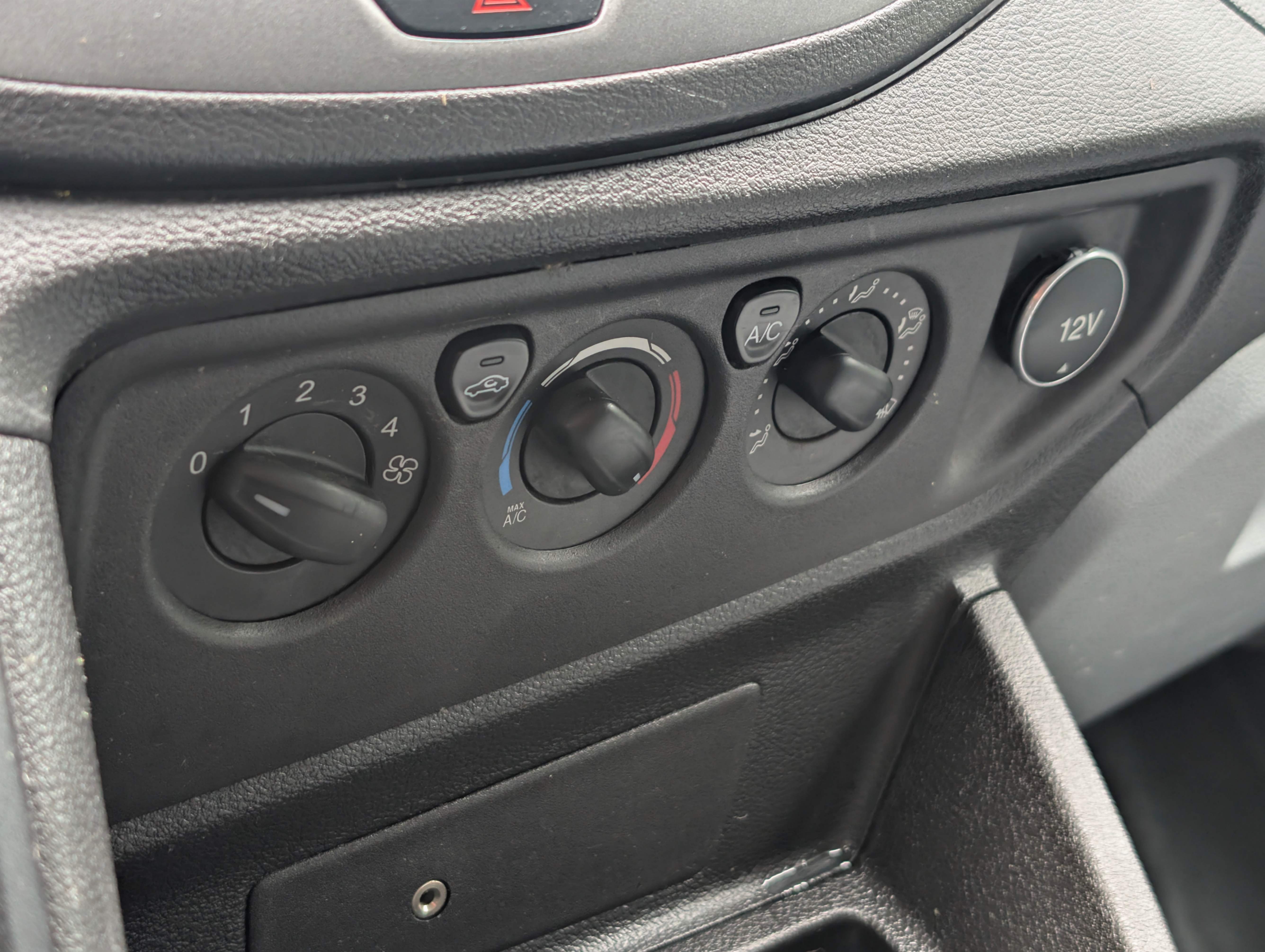 /joemotorltd1/2017-Ford-Transit-9346696679578554.jpg