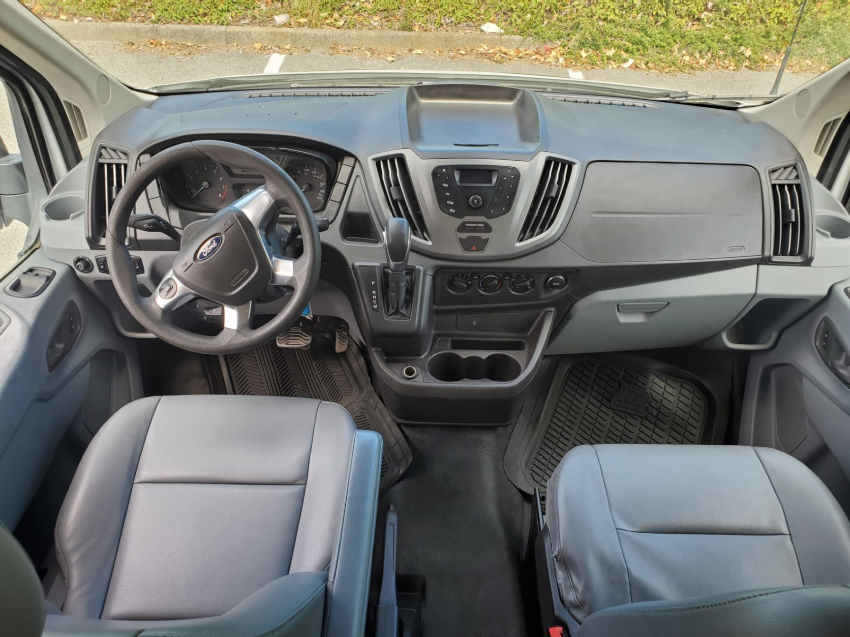 /joemotorltd1/2017-Ford-TransitCargo-04627445462533708.jpg