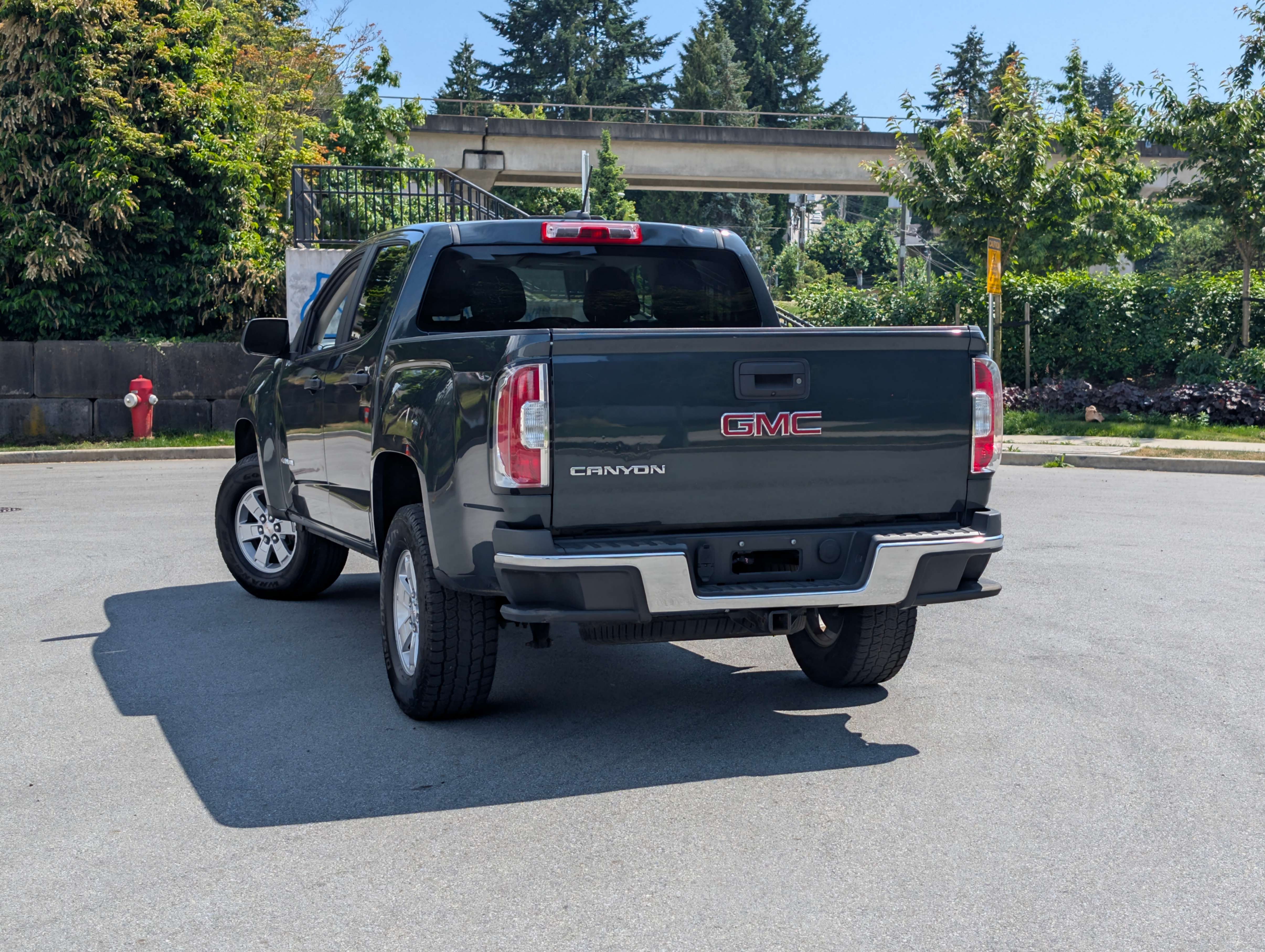 /joemotorltd1/2017-GMC-Canyon-051375460032618614.jpg
