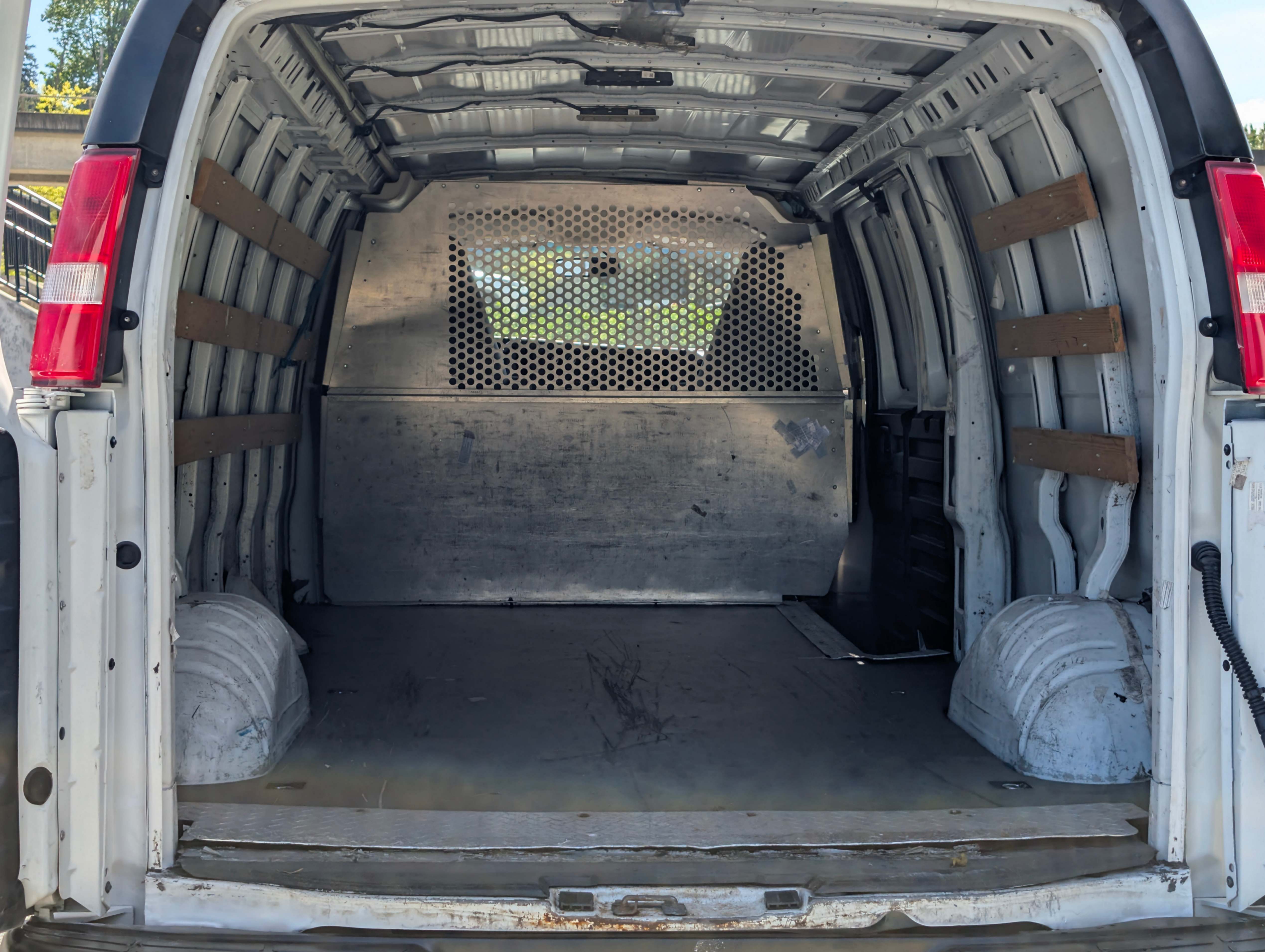 /joemotorltd1/2018-Chevrolet-Express-49254843121337033.jpg
