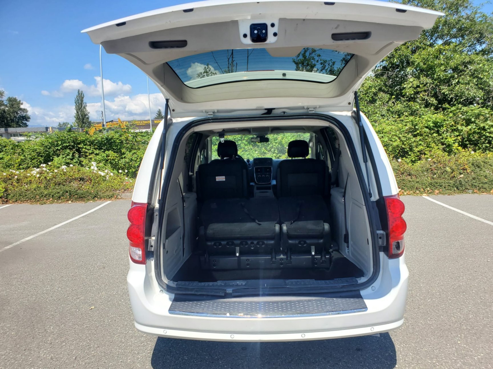 /joemotorltd1/2018-Dodge-GrandCaravan-8551335538619784.jpg