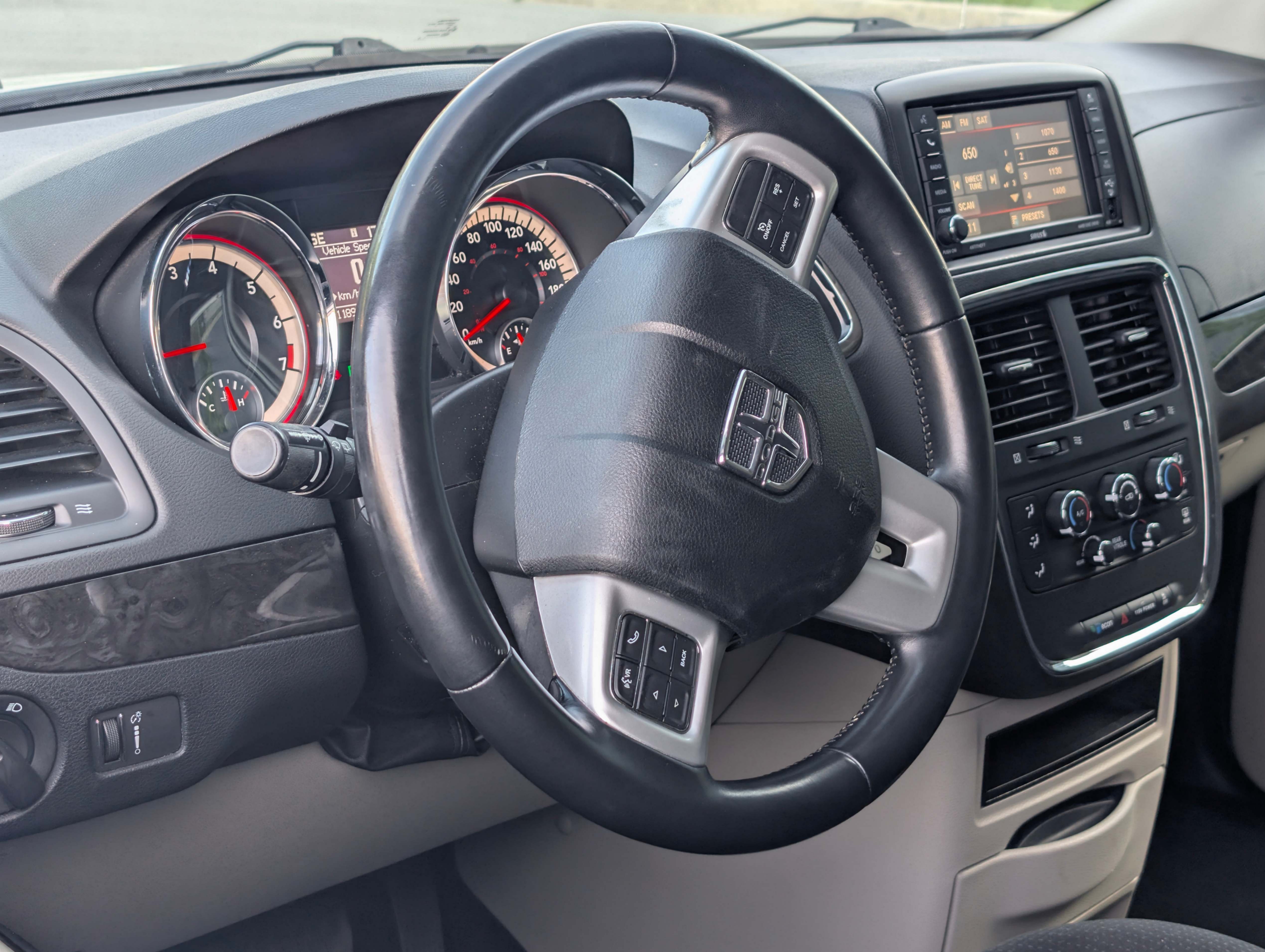/joemotorltd1/2018-Dodge-GrandCaravan-9627930869020145.jpg
