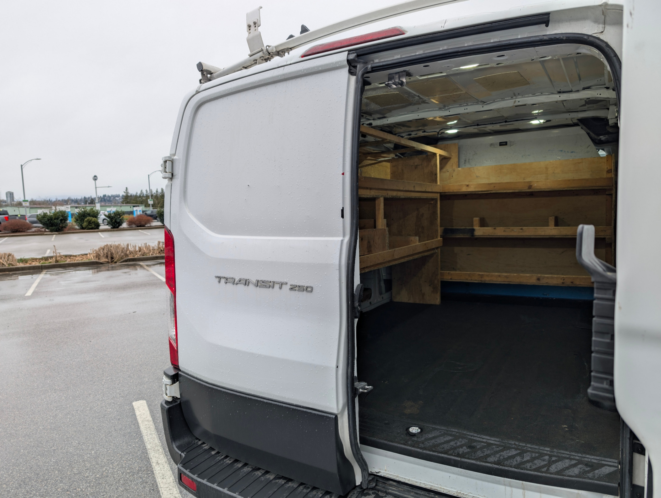 /joemotorltd1/2018-Ford-Transit-9666948806633133.jpg