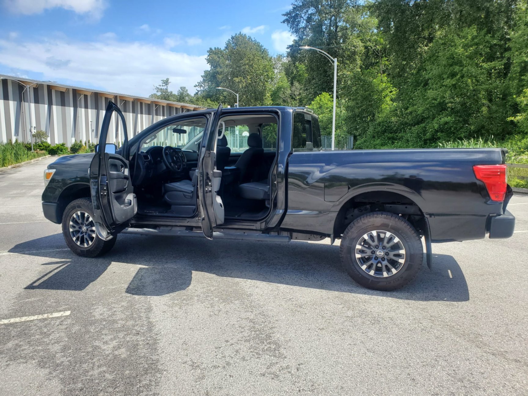 /joemotorltd1/2018-Nissan-TitanXD-5139226601755957.jpg