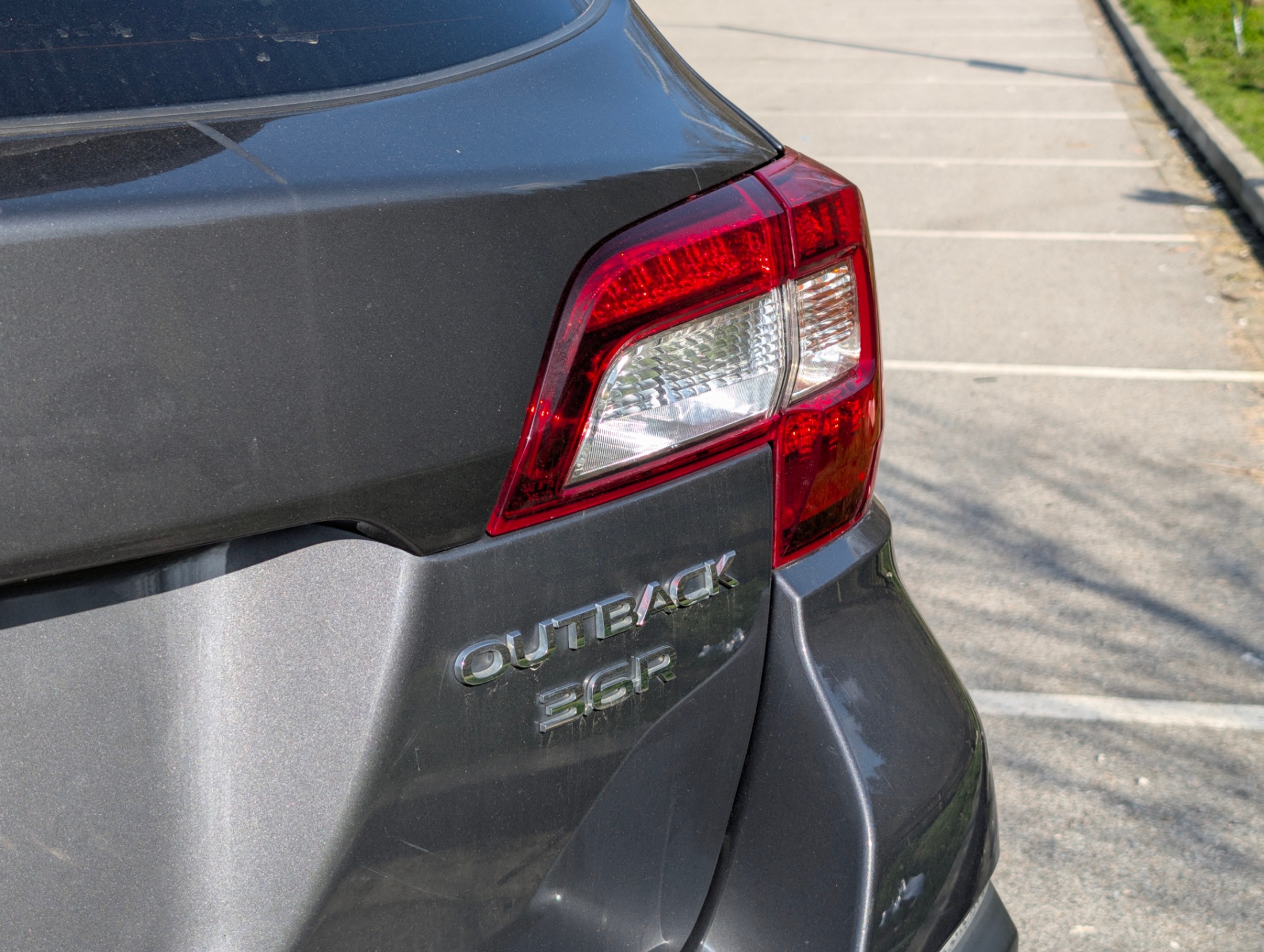 /joemotorltd1/2018-Subaru-Outback-085449670022266.jpg