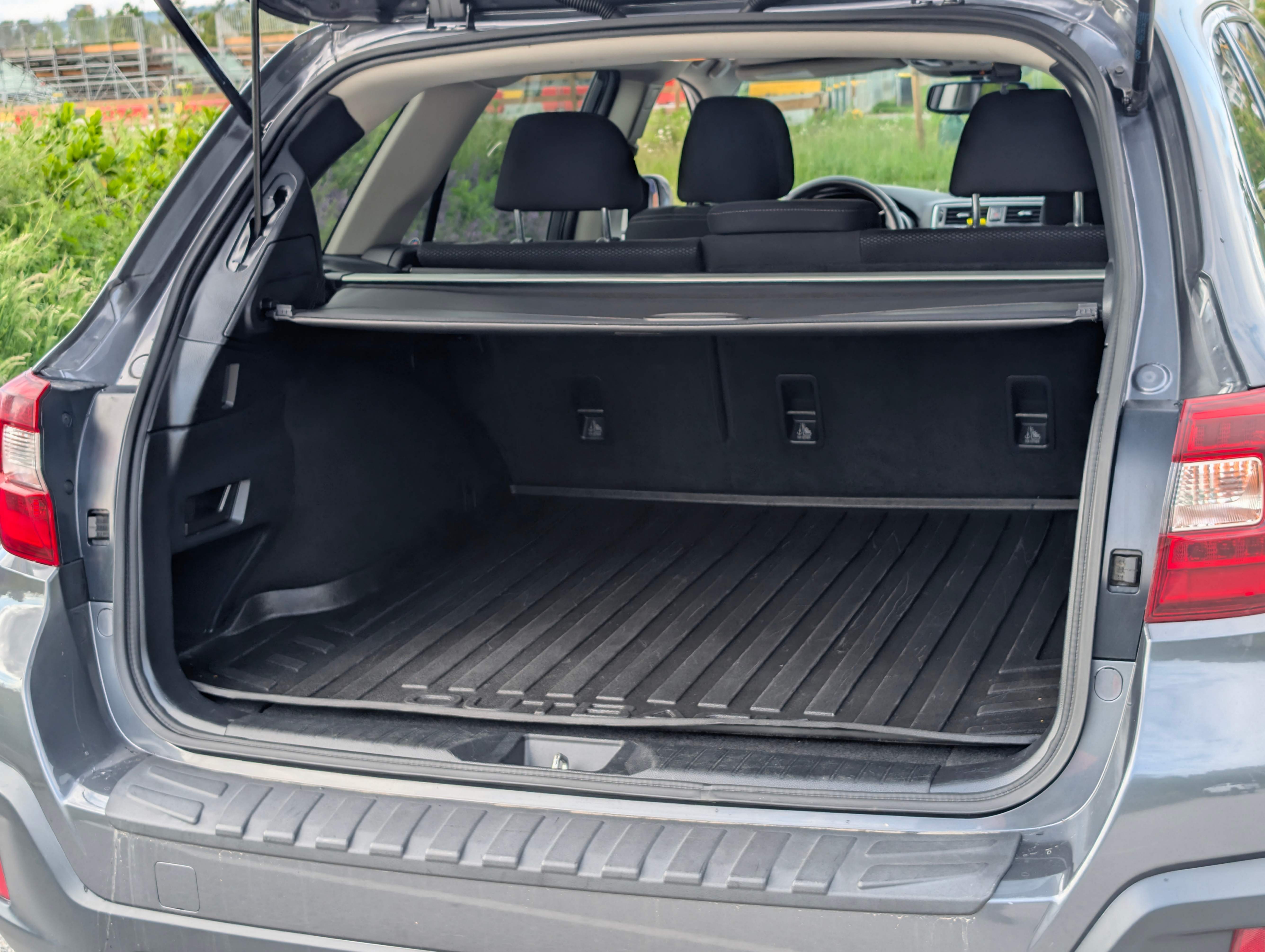 /joemotorltd1/2018-Subaru-Outback-46607883248939697.jpg