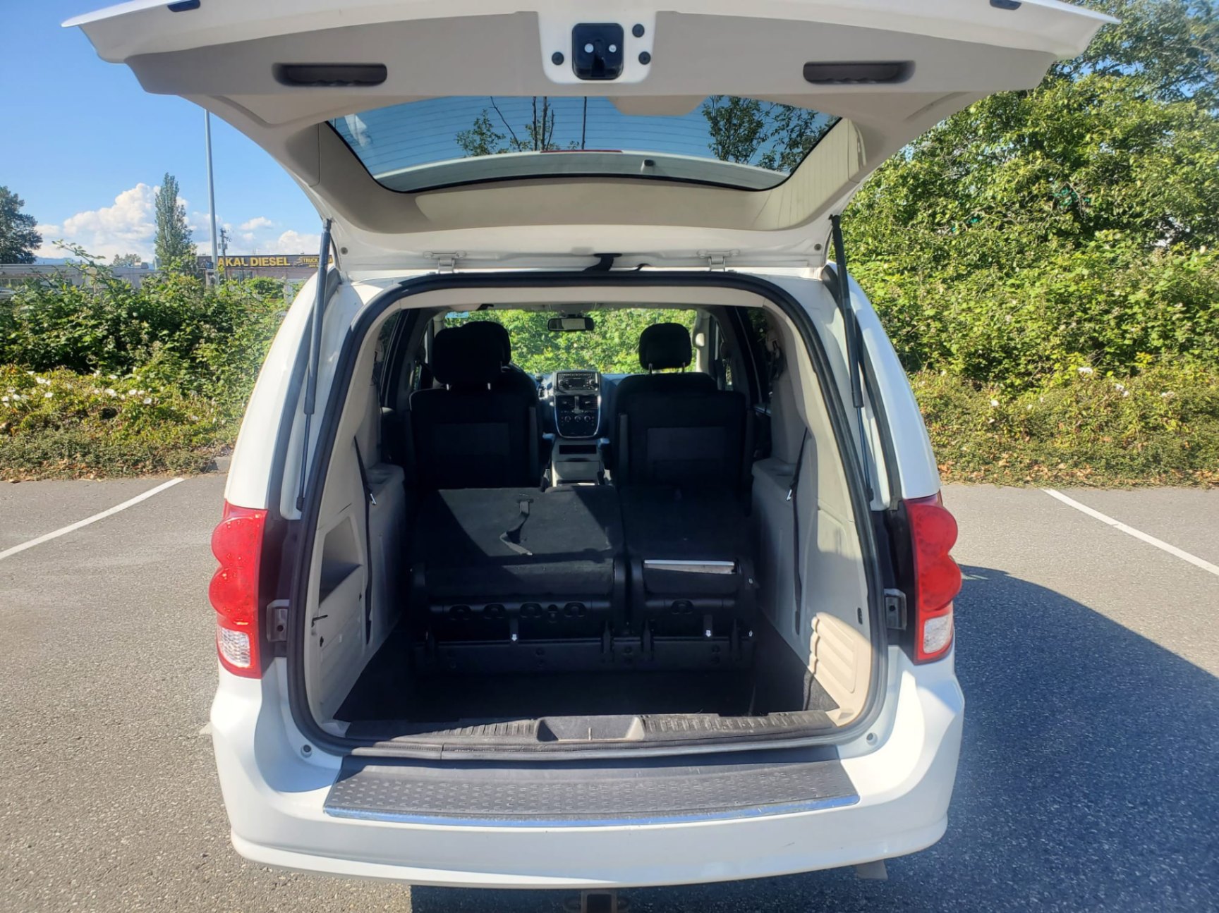 /joemotorltd1/2019-Dodge-GrandCaravan-009571824196974665.jpg