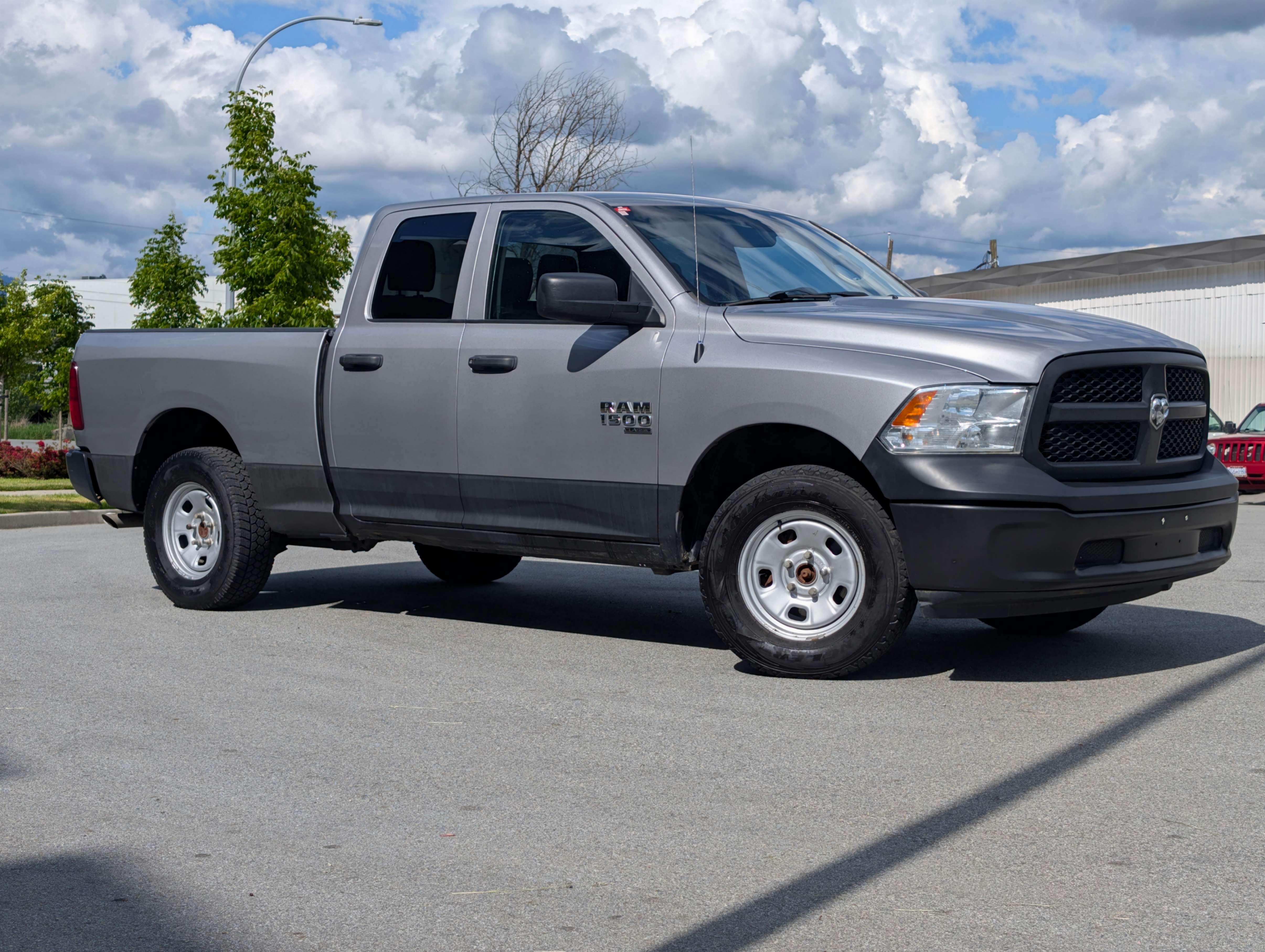 /joemotorltd1/2019-Ram-1500Classic-06180022530753293.jpg