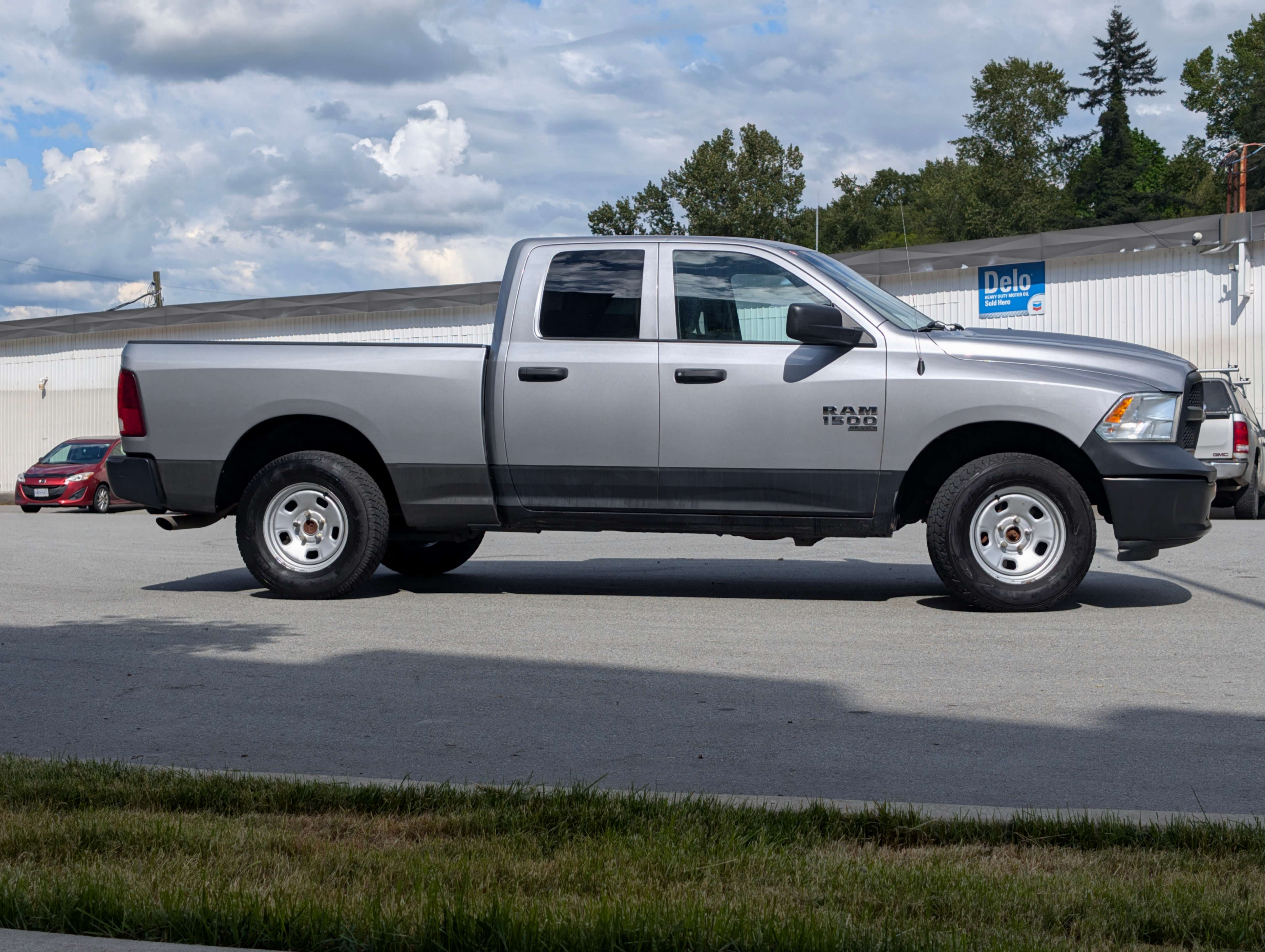 /joemotorltd1/2019-Ram-1500Classic-21815387030275768.jpg