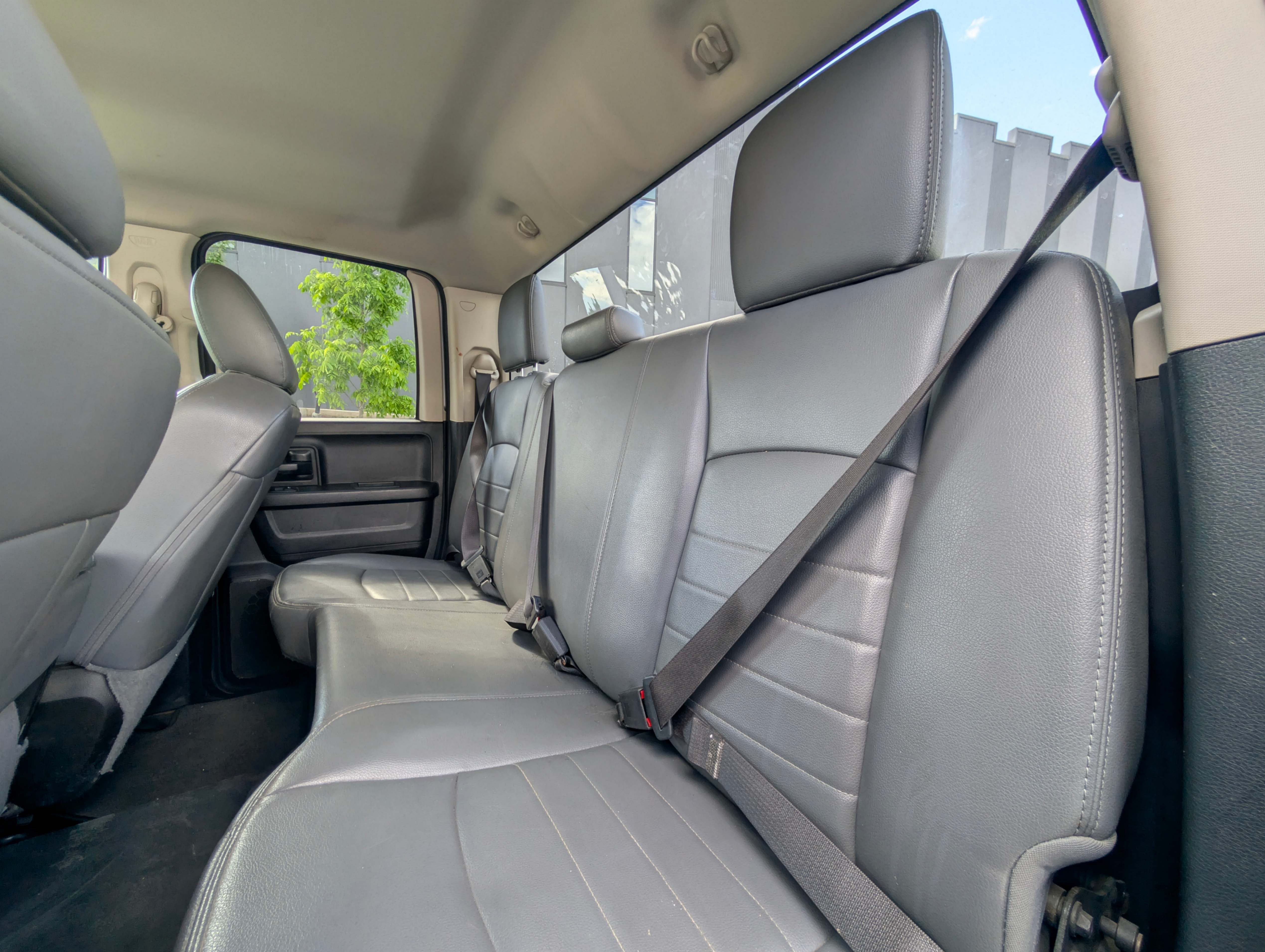 /joemotorltd1/2019-Ram-1500Classic-29078001716333257.jpg